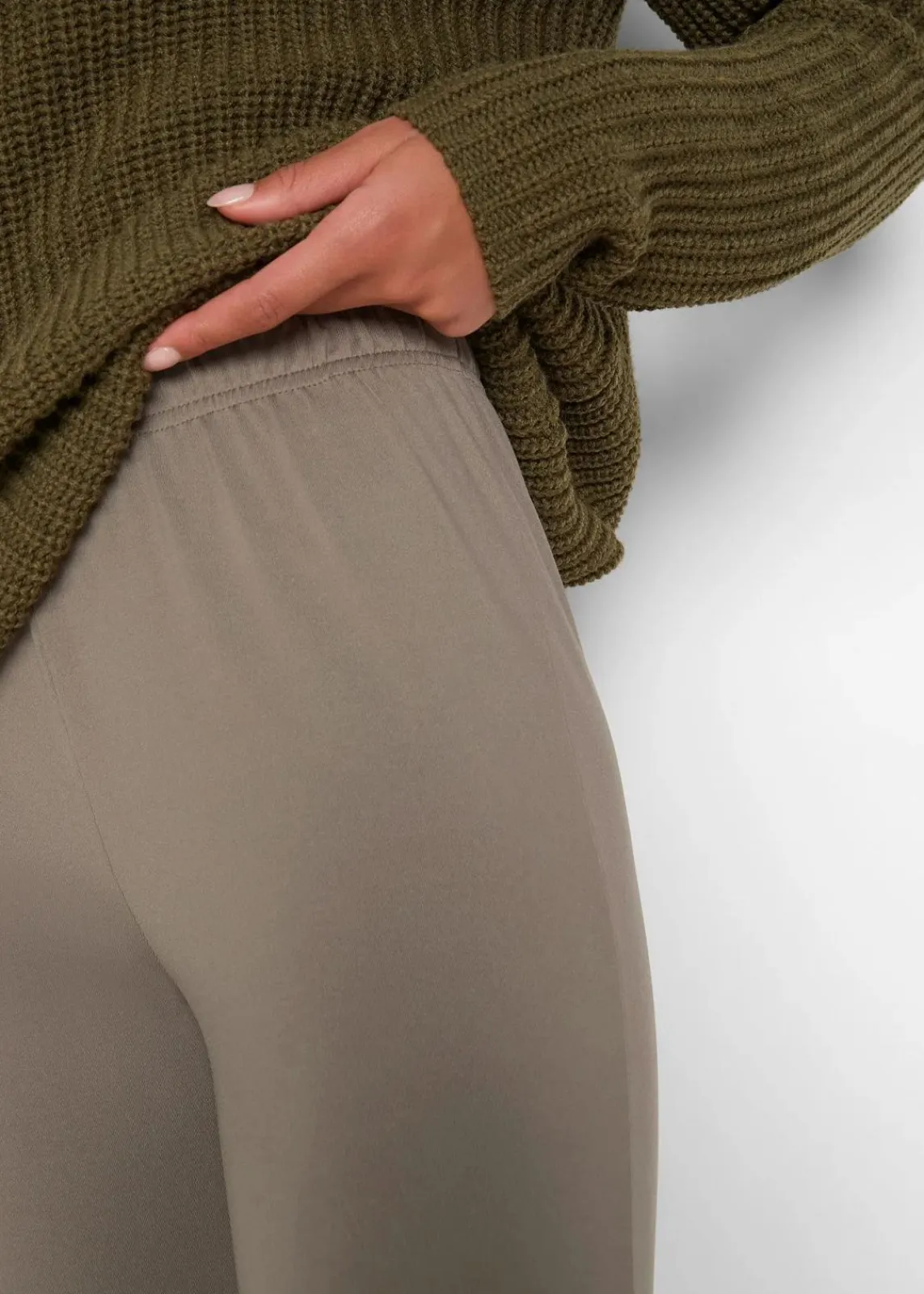 bonprix Hosen|Thermobekleidung^Thermo-Leggings mit Bequembund helloliv