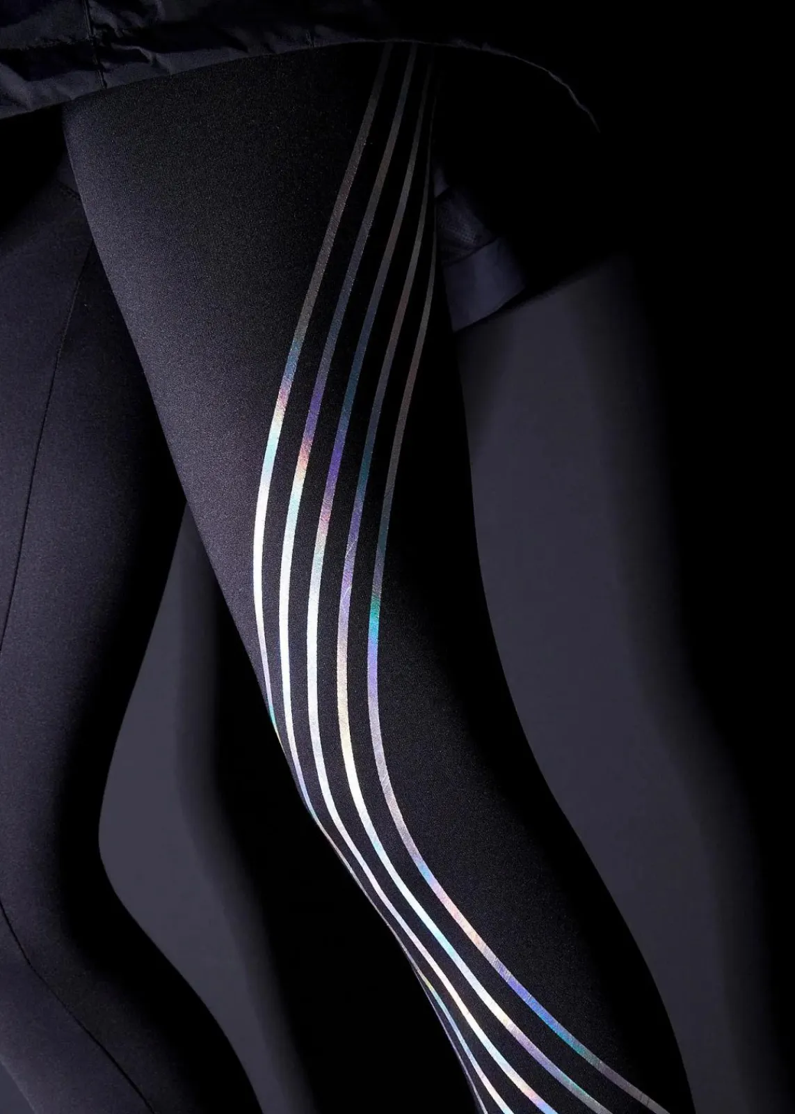 bonprix Bekleidung·Sweat|Bekleidung·Kleider^Thermo-Leggings mit reflektierenden Details, knöchelfrei schwarz
