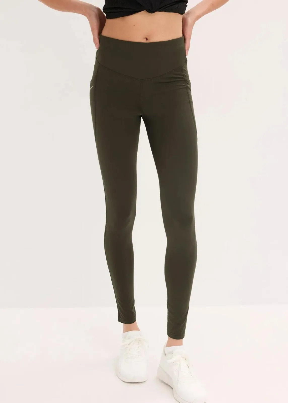 bonprix Bekleidung·Sweat|Bekleidung·Kleider^Thermo-Leggings mit reflektierenden Details und Handytasche nachtoliv