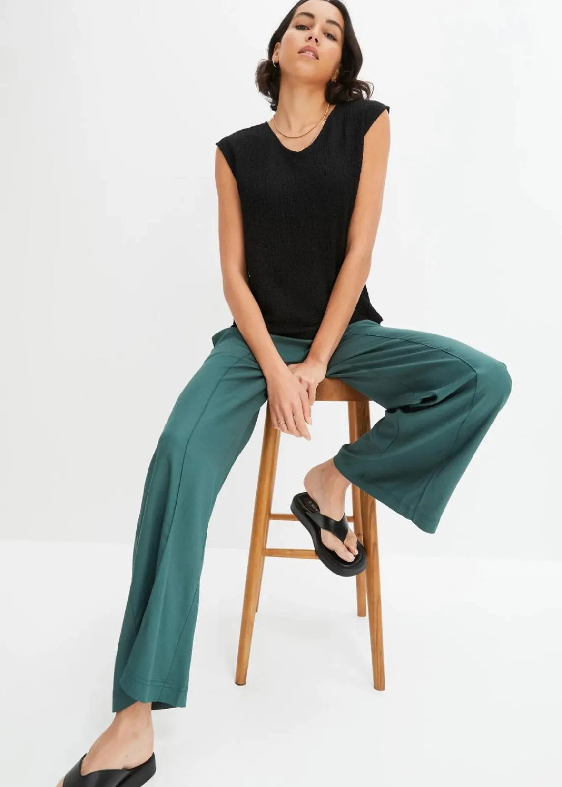 bonprix Shirts & Tops^Top aus leichtem Crêpe schwarz