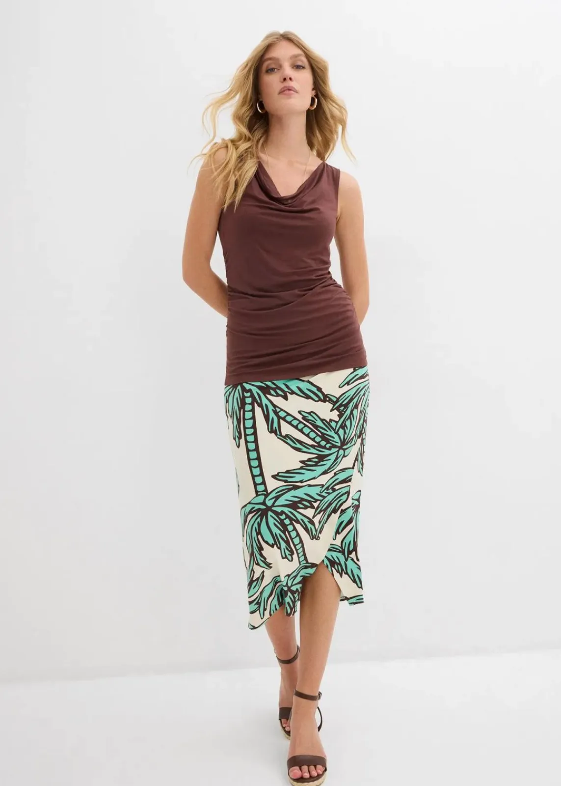 bonprix Nachhaltigere Materialien|Shirts & Tops^Top aus softem Viskose-Mix terrabraun