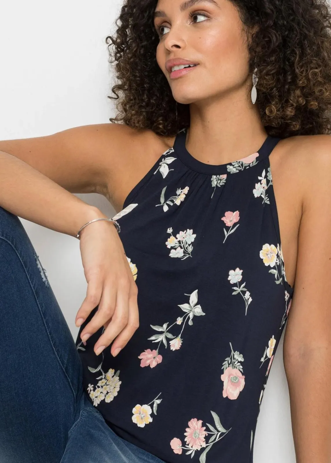bonprix Shirts & Tops|Nachhaltigere Materialien^Top aus Viskose-Mix blau geblümt