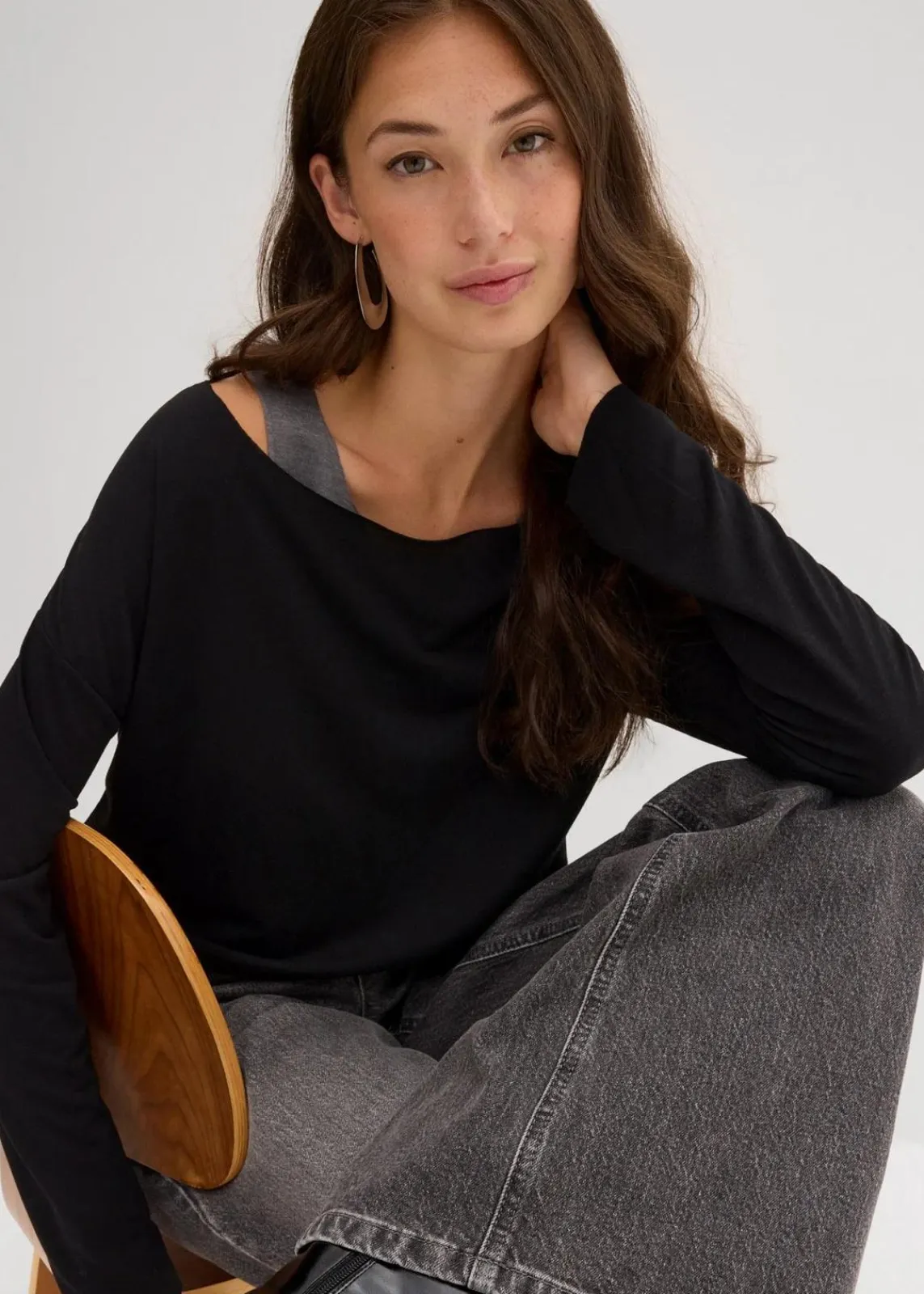 bonprix Shirts & Tops|Nachhaltigere Materialien^Top und Langarmshirt (2-tlg.Set) aus Jersey grau washed + schwarz meliert