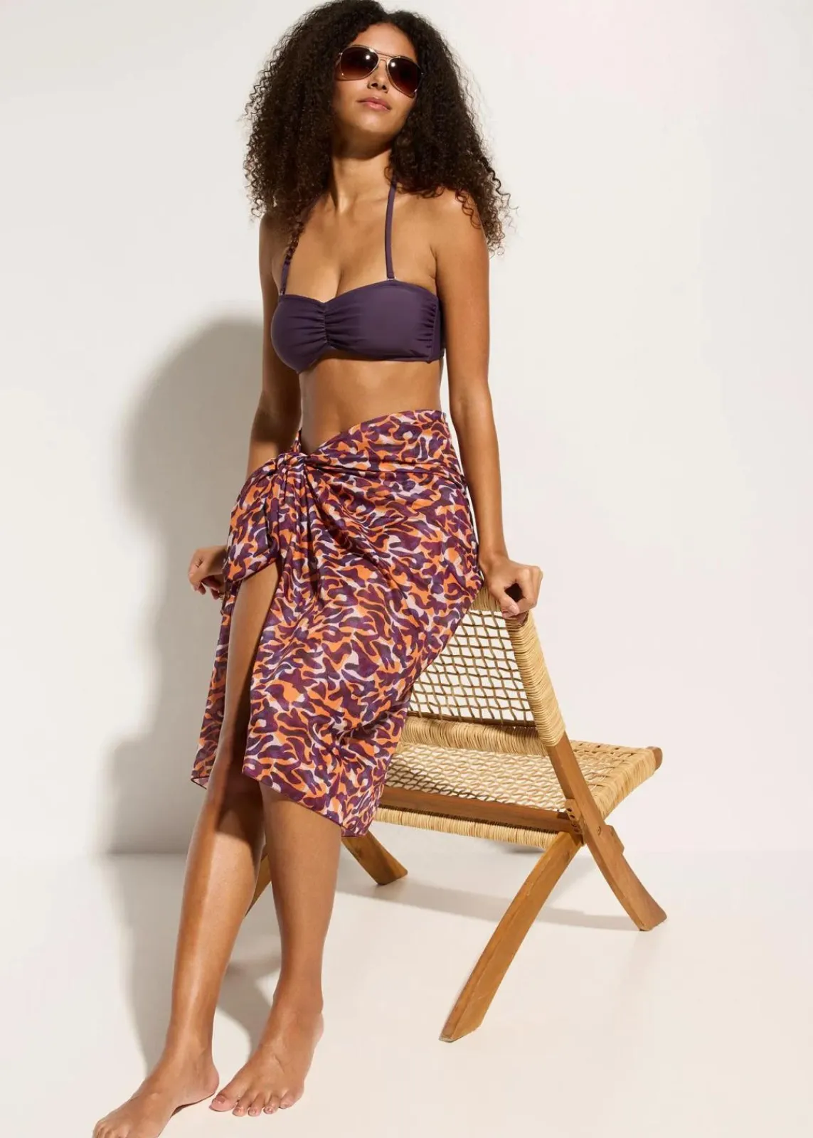 bonprix Strandmode|Nachhaltigere Materialien^Transparenter Pareo lila/hellbraun leo bedruckt