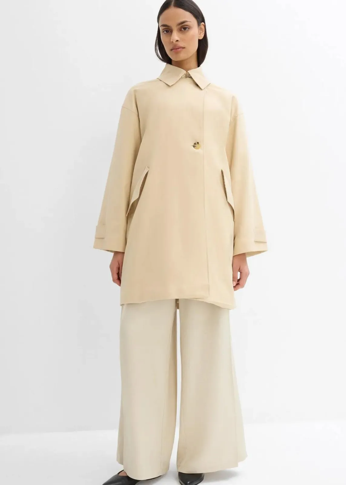 bonprix Bekleidung·Hosen|Jacken & Mäntel^Trenchcoat in A-Linie grünbeige
