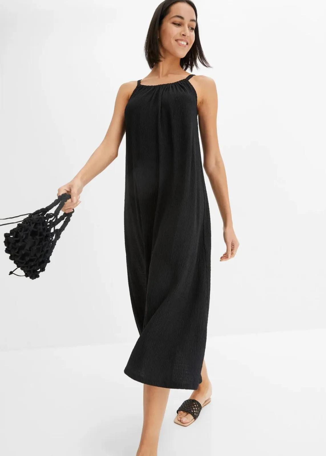 bonprix Bekleidung·Pullover & Strickjacken|Kleider^Trägerkleid aus leichtem Crêpe schwarz