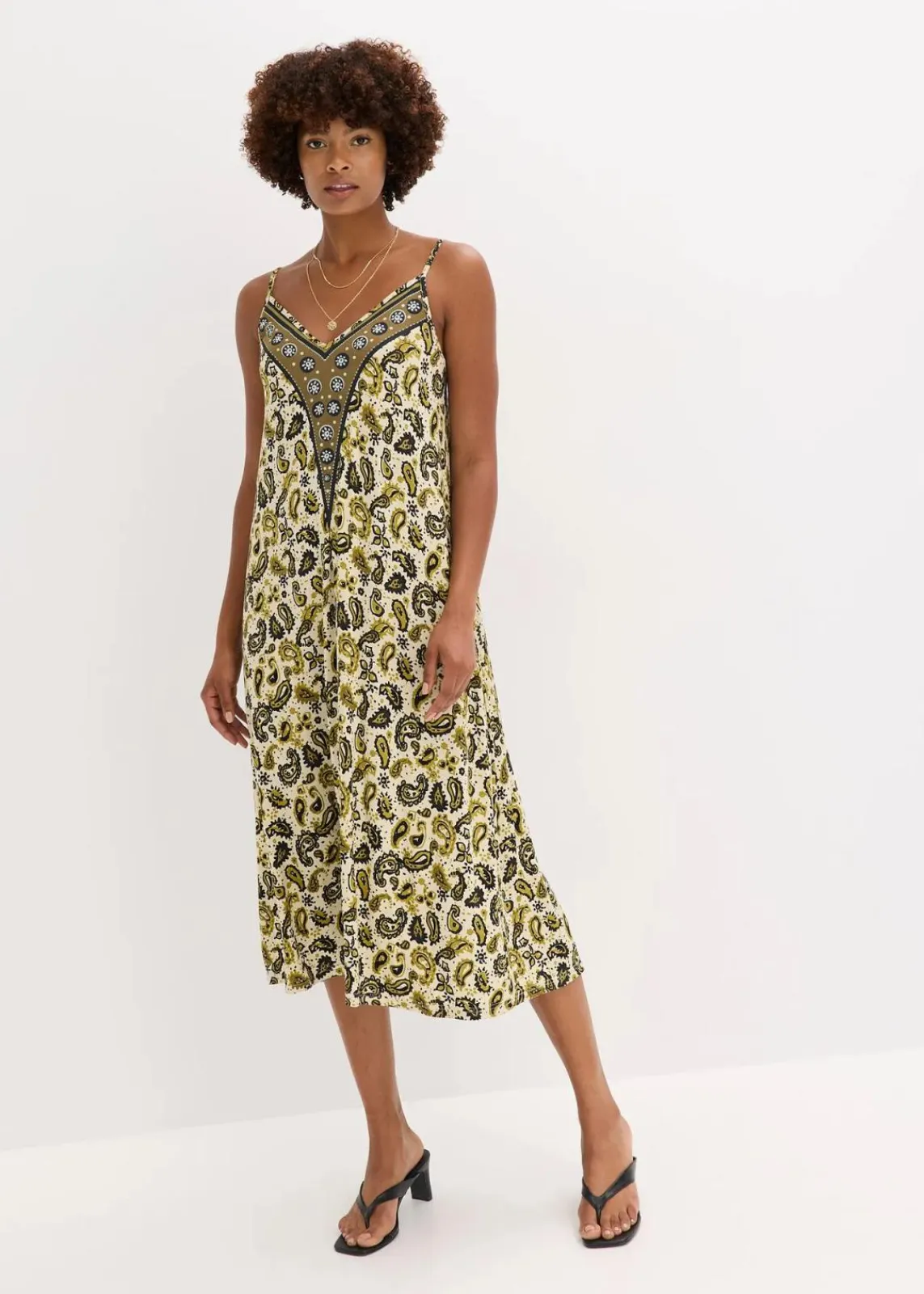 bonprix Kleider|Nachhaltigere Materialien^Trägerkleid aus softem Viskose-Mix oliv bedruckt