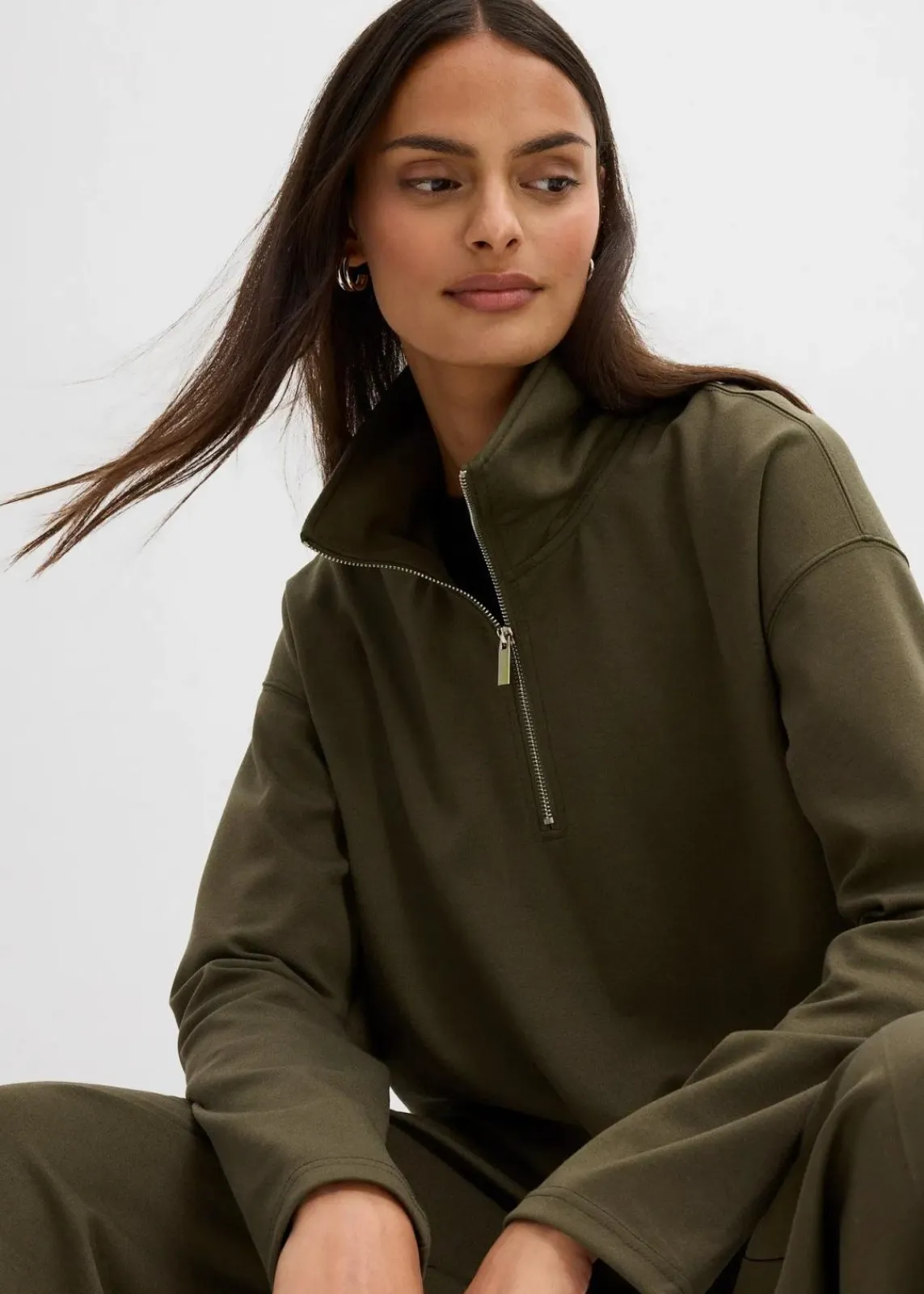 bonprix Pullover & Strickjacken|Bekleidung·Jeans^Troyer aus Viskose-Mix dunkeloliv