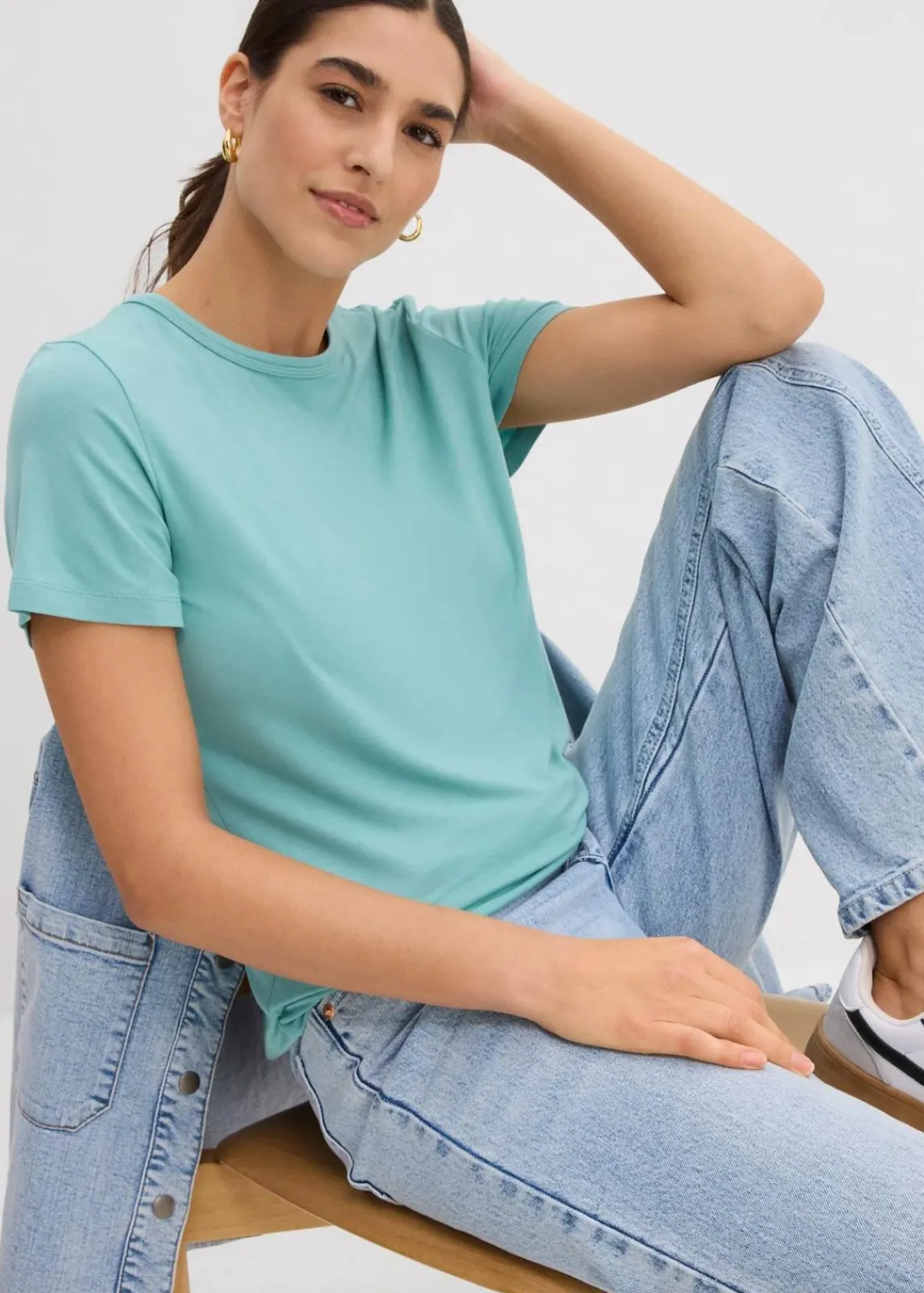 bonprix Nachhaltigere Materialien|Shirts & Tops^T-Shirt aus fließender Viskose helltürkis