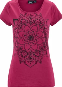 bonprix Shirts & Tops|Nachhaltigere Materialien^T-Shirt aus reiner Bio-Baumwolle beerenrot graphisch bedruckt