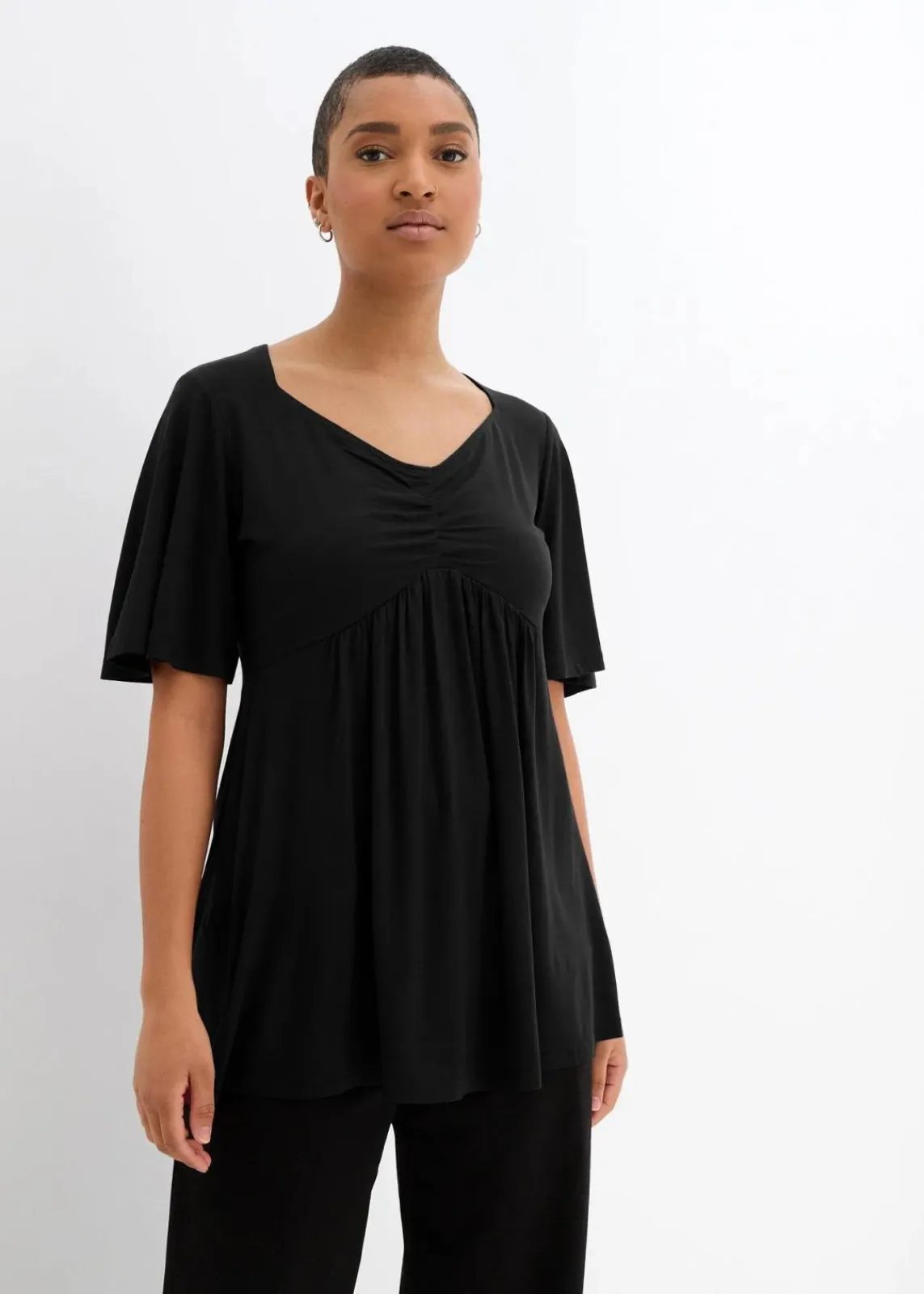bonprix Shirts & Tops|Nachhaltigere Materialien^T-Shirt in A-Linie, kurzarm schwarz