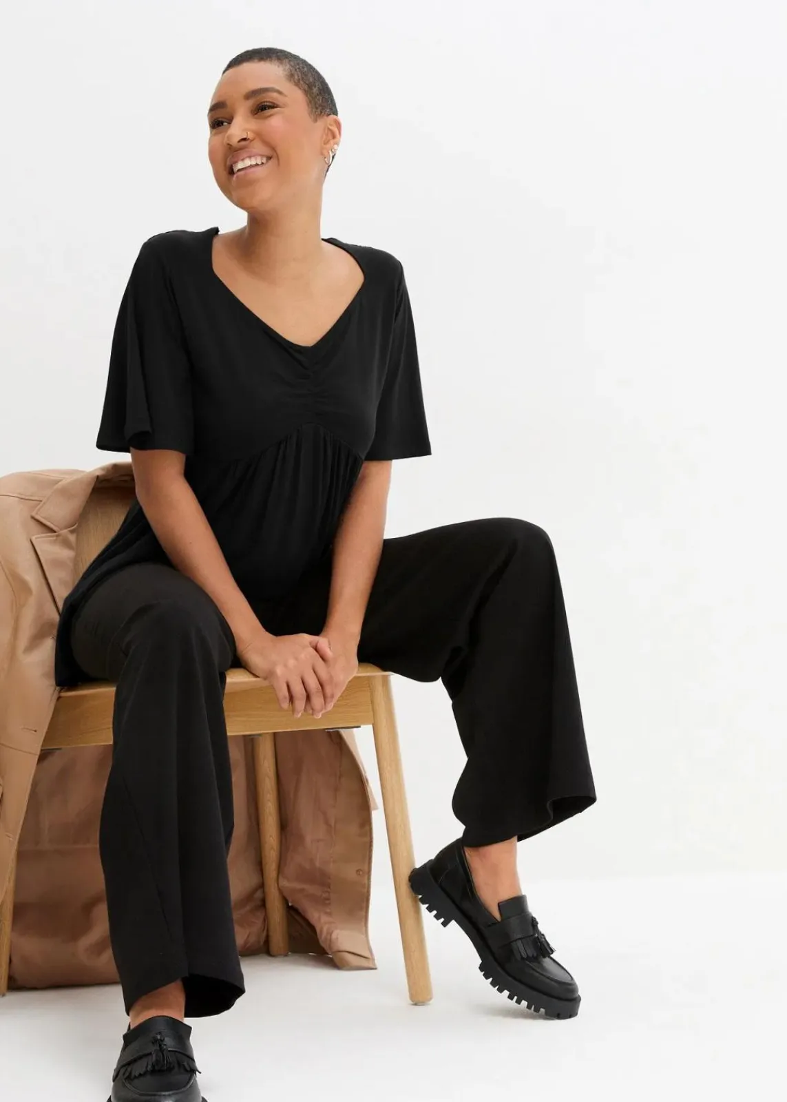 bonprix Shirts & Tops|Nachhaltigere Materialien^T-Shirt in A-Linie, kurzarm schwarz