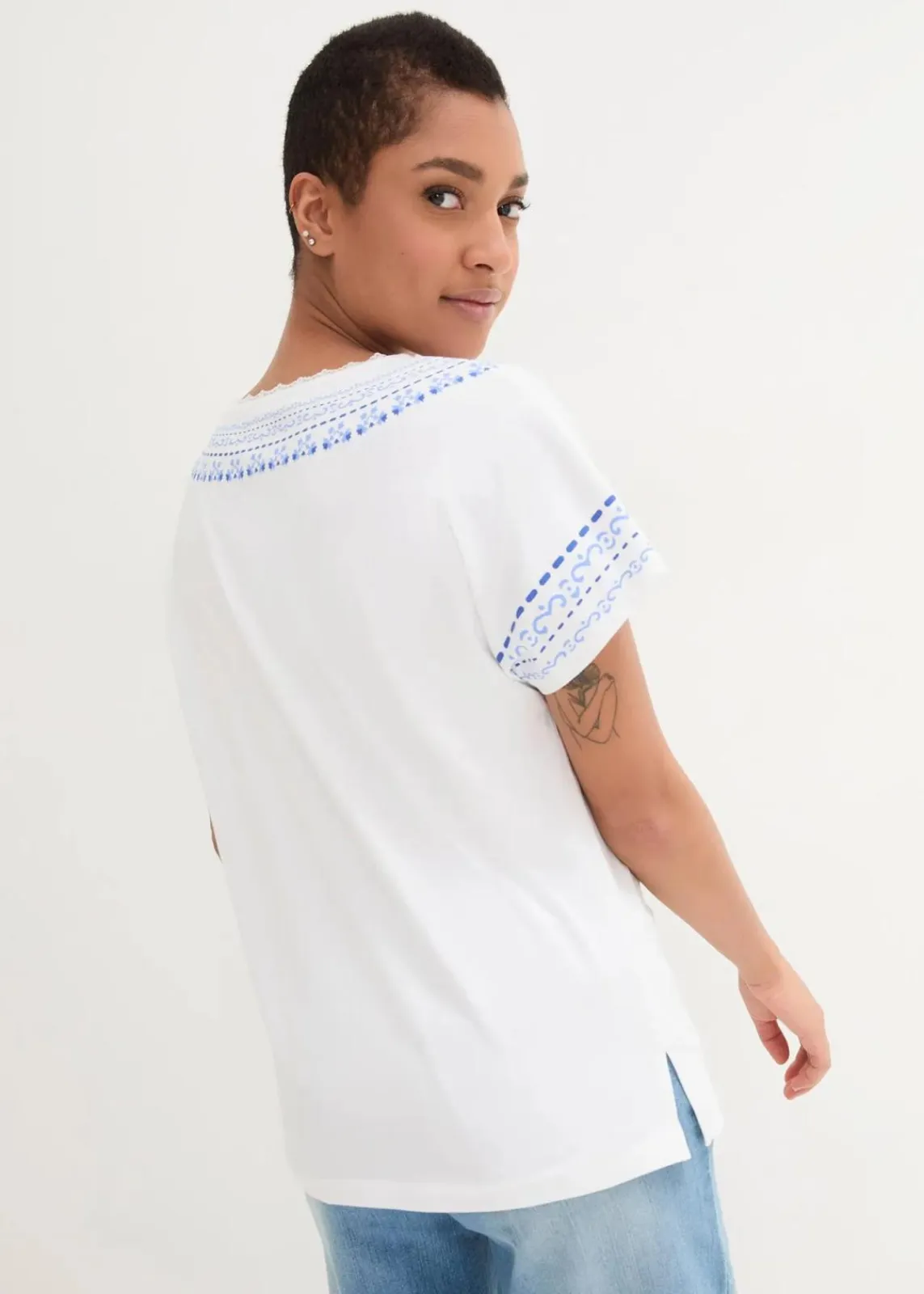 bonprix Shirts & Tops|Nachhaltigere Materialien^T-Shirt mit Bio-Baumwolle weiß bedruckt