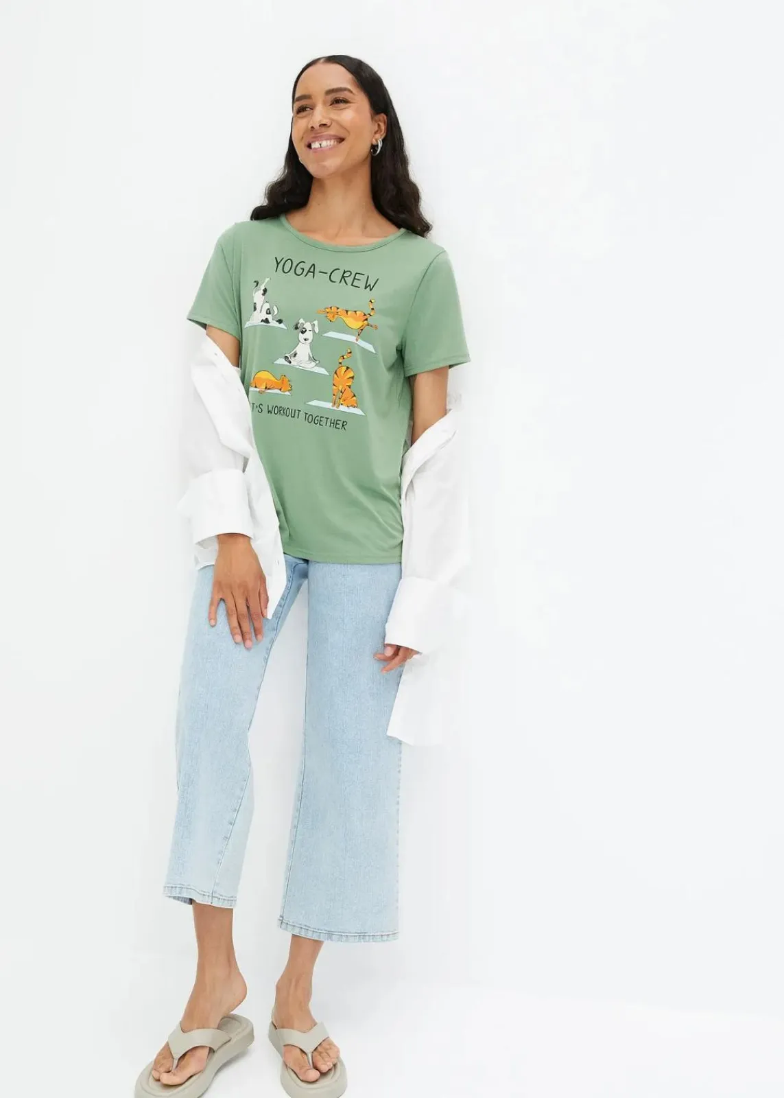 bonprix Shirts & Tops^T-Shirt mit Druck piniengrün bedruckt
