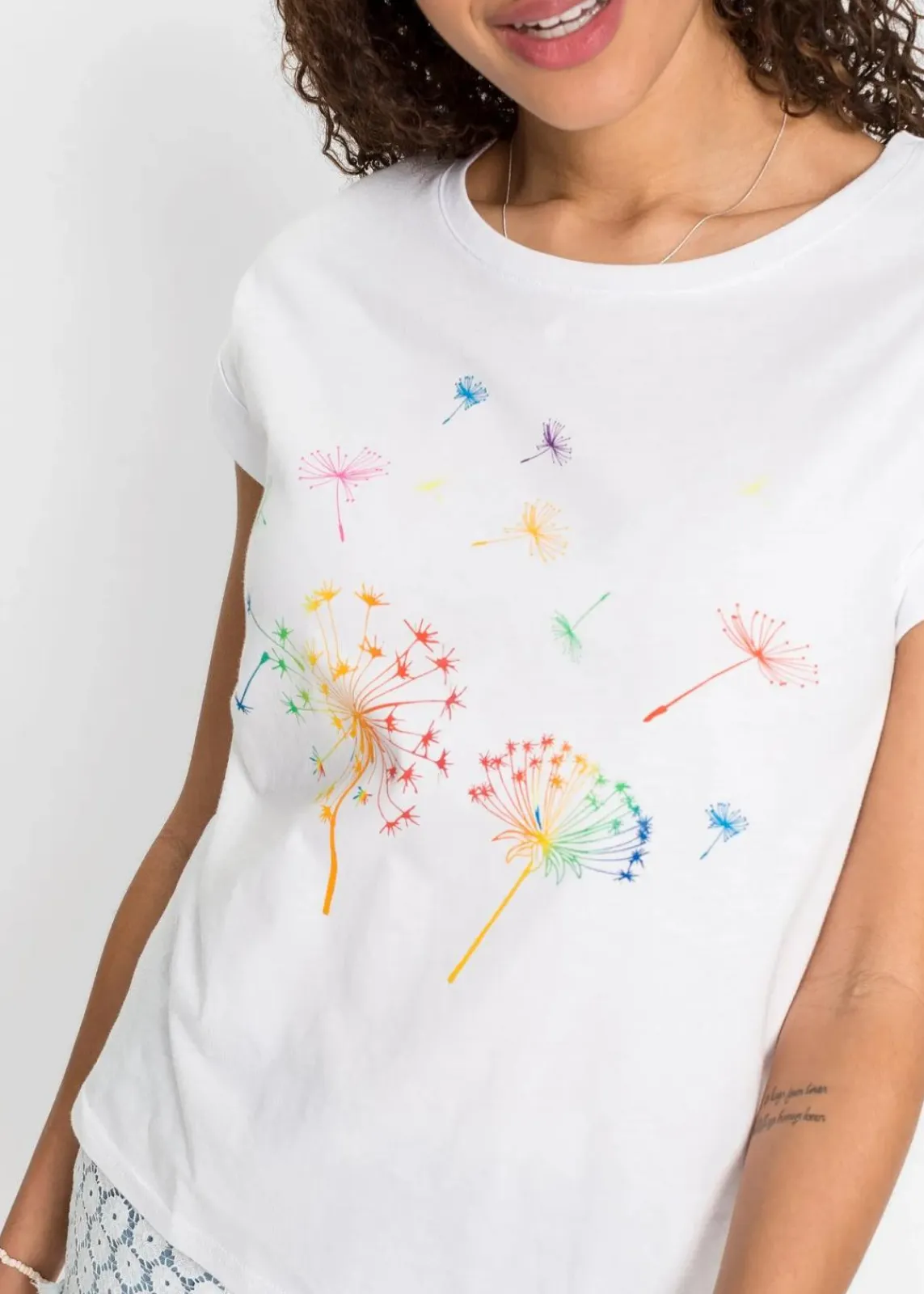 bonprix Shirts & Tops^T-Shirt mit floralem Print weiß floral