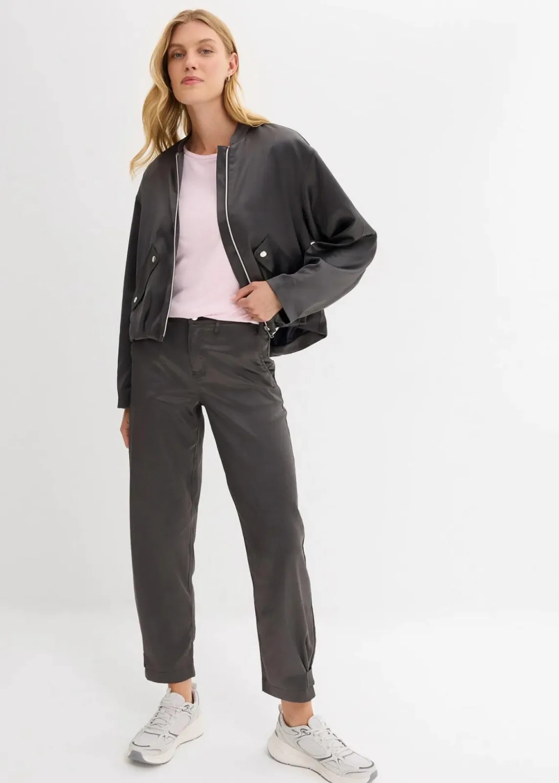 bonprix Basics|Shirts & Tops^T-Shirt mit recyceltem Polyamid puderflieder