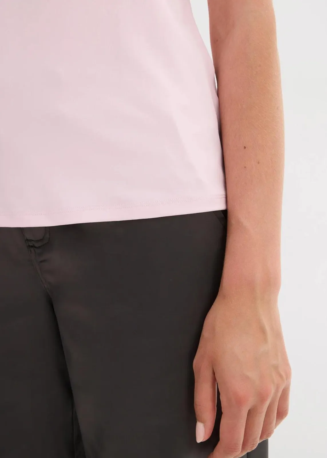bonprix Basics|Shirts & Tops^T-Shirt mit recyceltem Polyamid puderflieder