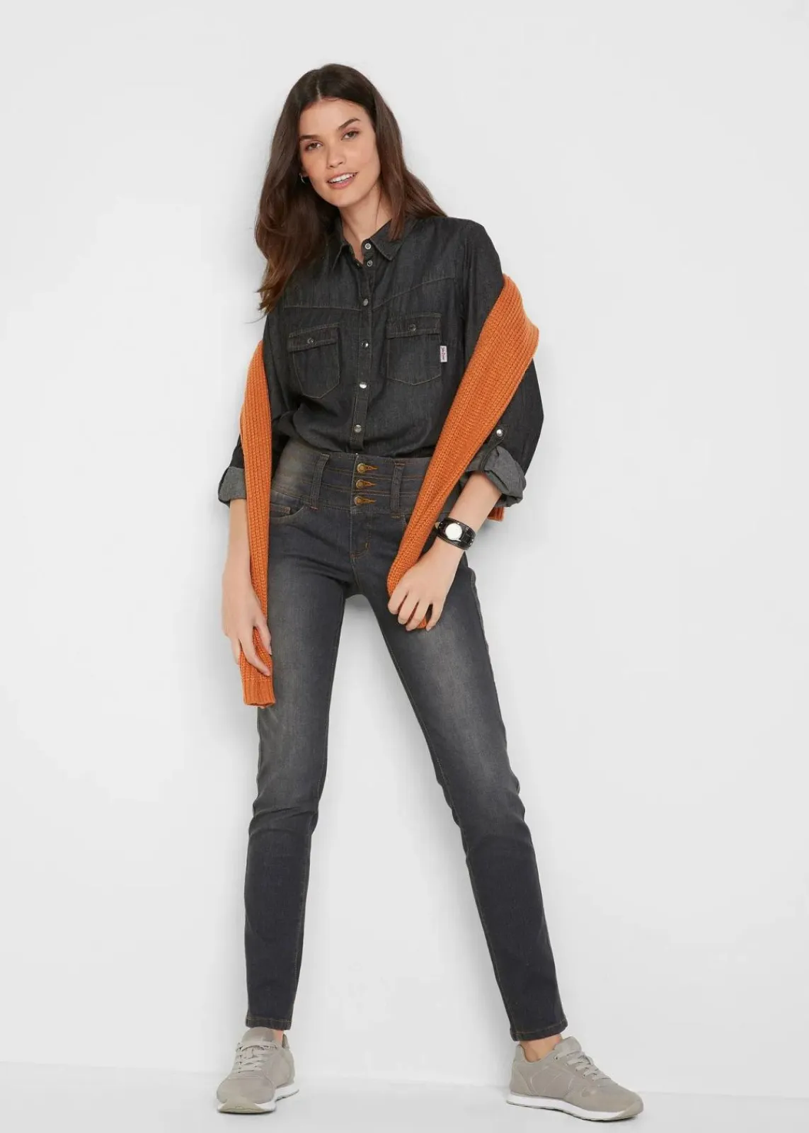 bonprix Shirts & Tops|Nachhaltigere Materialien^T-Shirt mit reiner Bio-Baumwolle schwarz