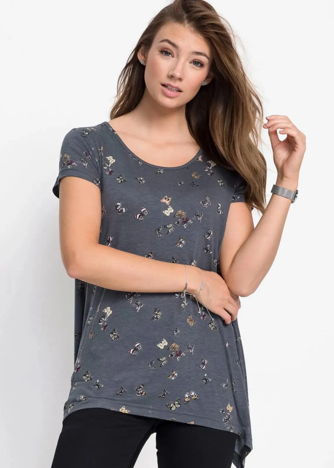 bonprix Shirts & Tops^T-Shirt mit Schmetterlingen dunkelgrau bedruckt