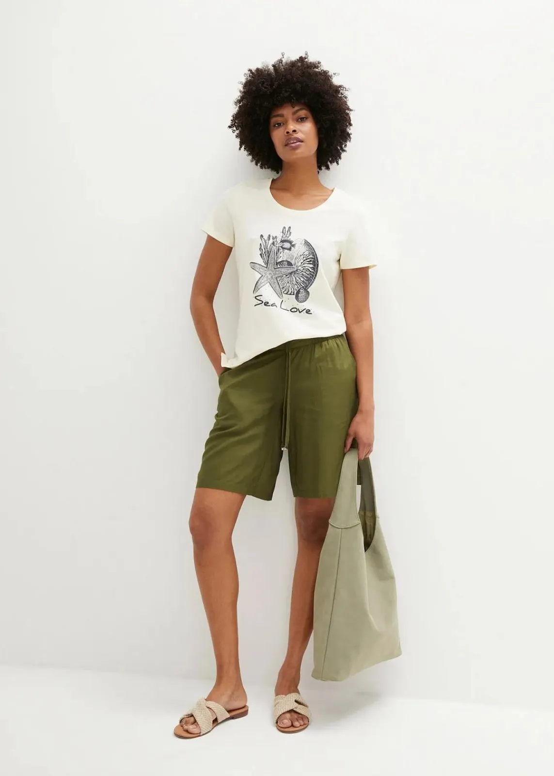 bonprix Nachhaltigere Materialien|Shirts & Tops^T-Shirt Sea Love cremeweiss/dunkelblau bedruckt