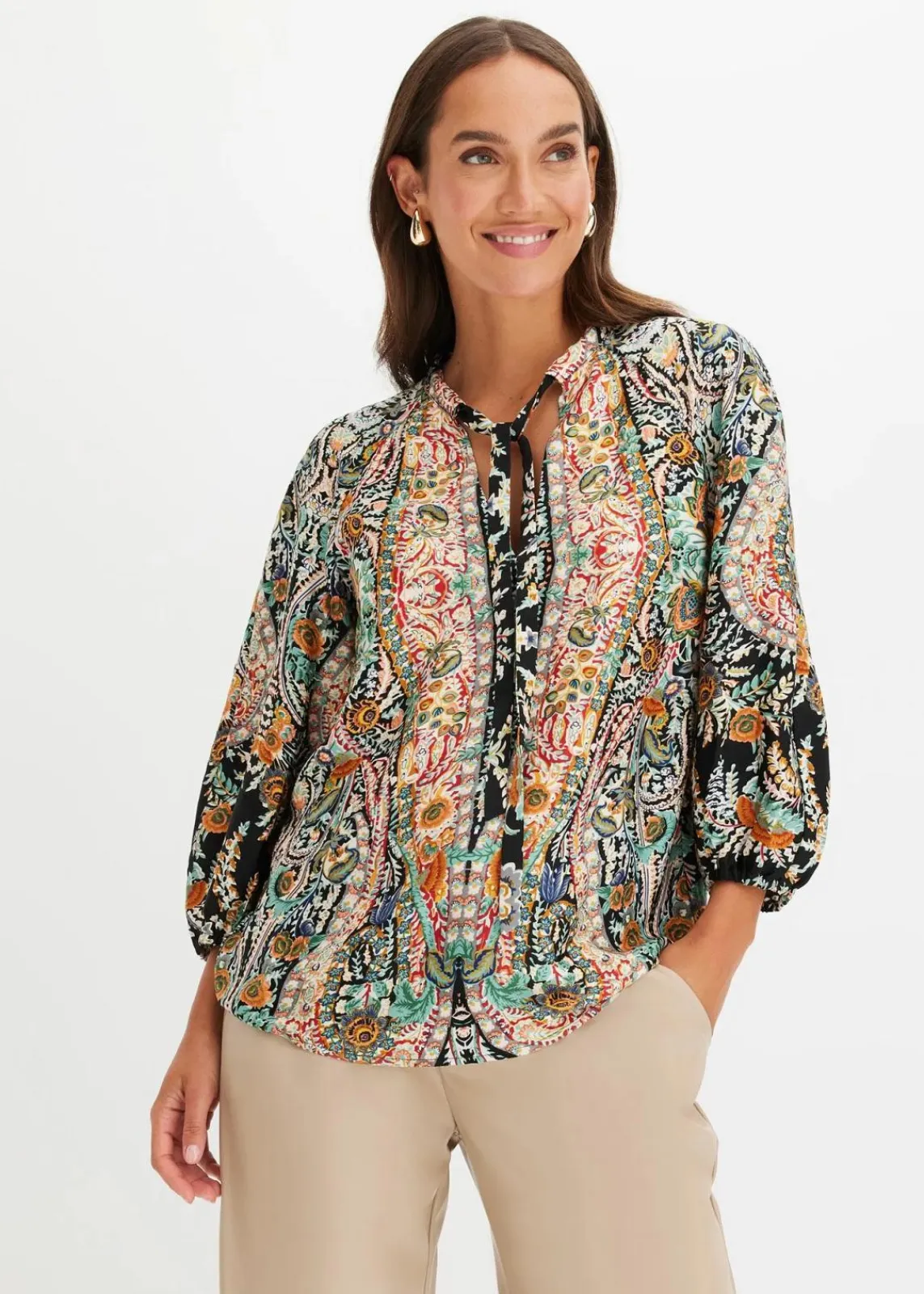 bonprix Bekleidung·Jacken & Mäntel|Blusen & Tuniken^Tunikabluse aus fließendem Satin schwarz bedruckt