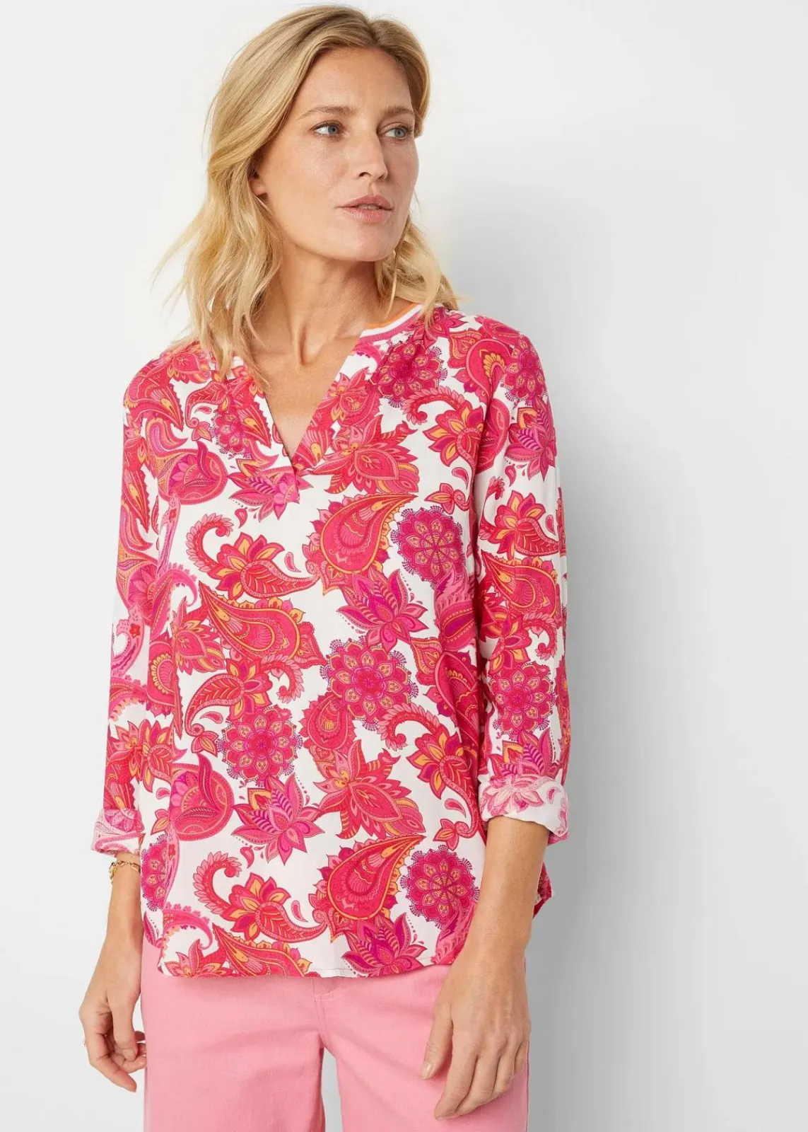 bonprix Bekleidung·Jacken & Mäntel|Nachhaltigere Materialien^Tunikabluse aus fließender Viskose pinklady/knallrosa/softorange paisley