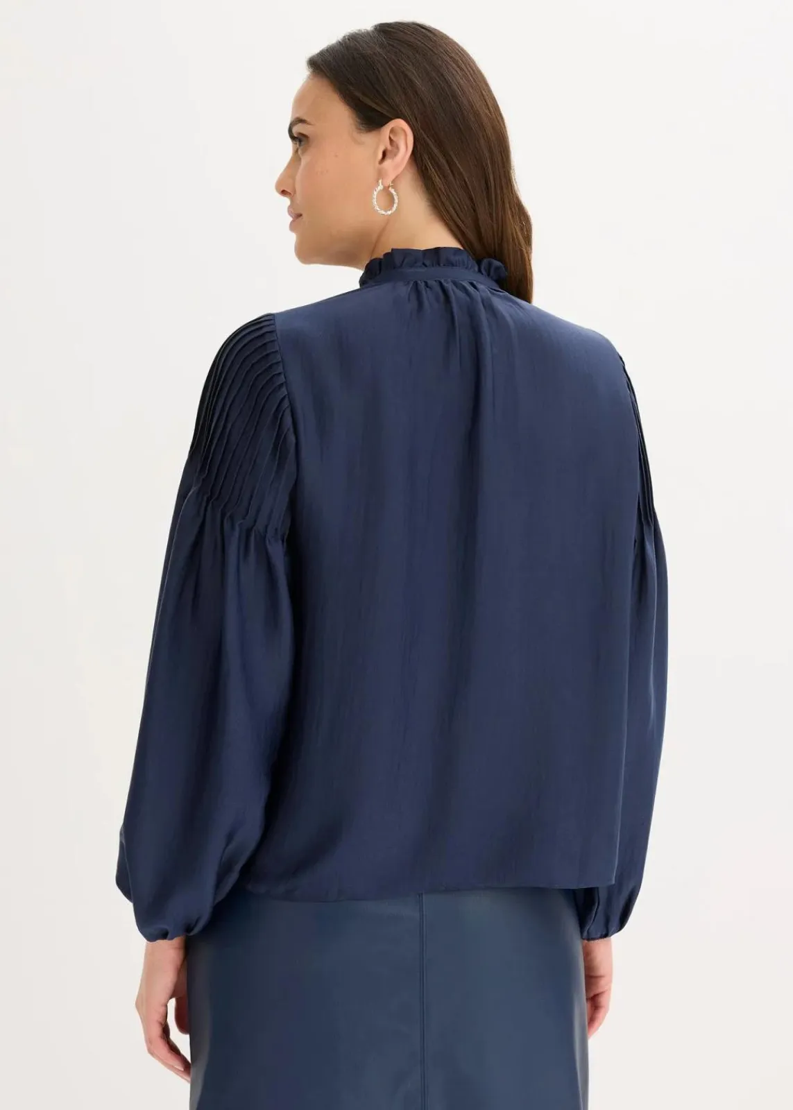 bonprix Bekleidung·Jacken & Mäntel|Blusen & Tuniken^Tunikabluse aus glänzendem Satin mit Biesen dunkelblau