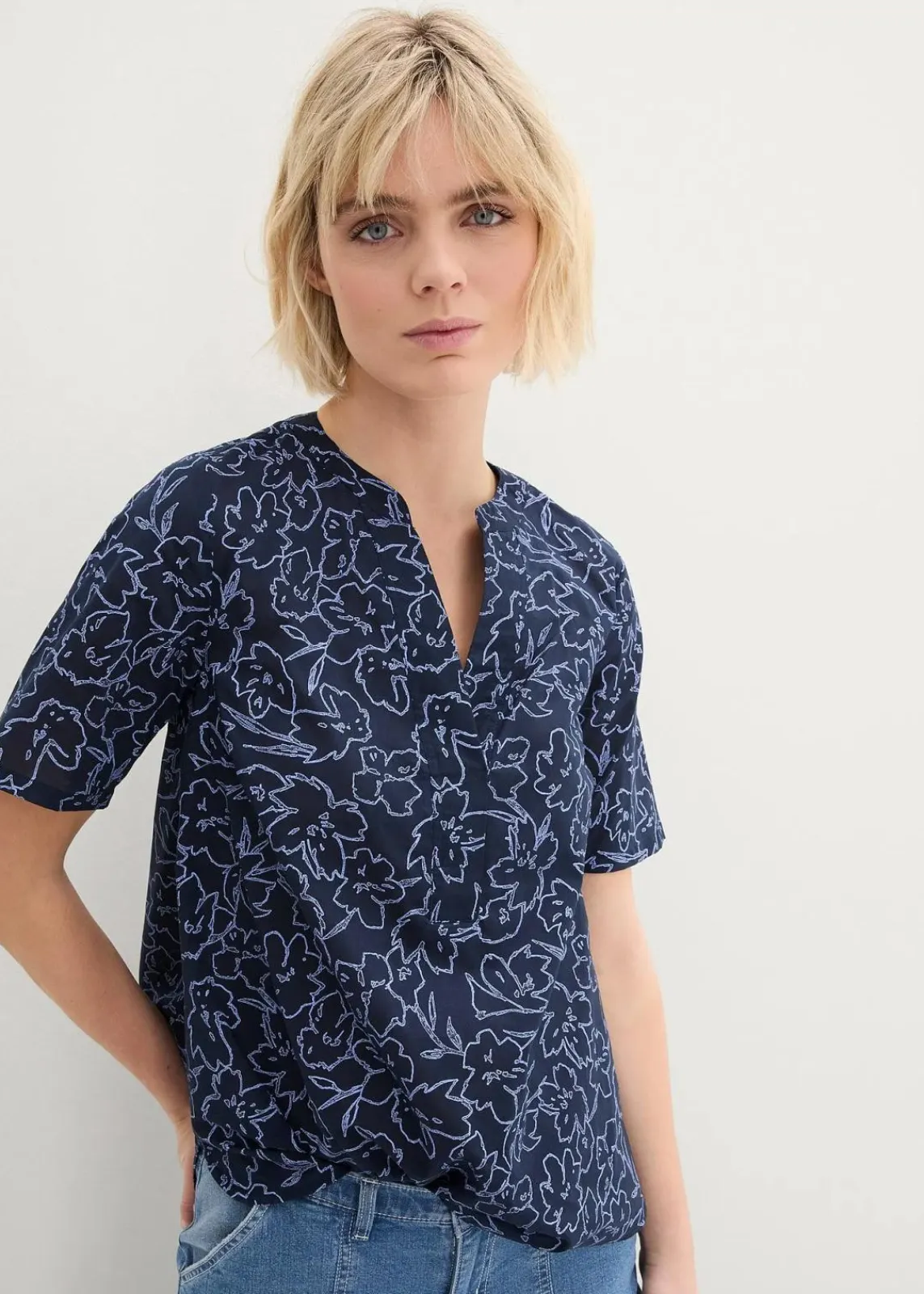bonprix Blusen & Tuniken^Tunikabluse aus reiner Baumwolle dunkelblau/perlblau floral