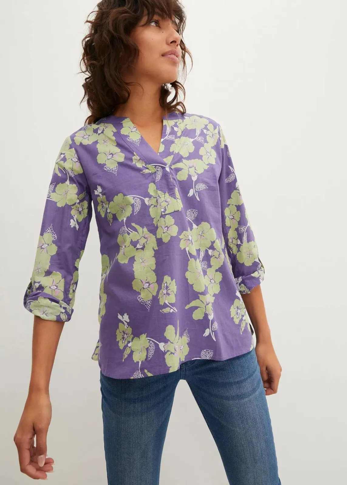 bonprix Blusen & Tuniken^Tunikabluse aus reiner Baumwolle hellindigo floral