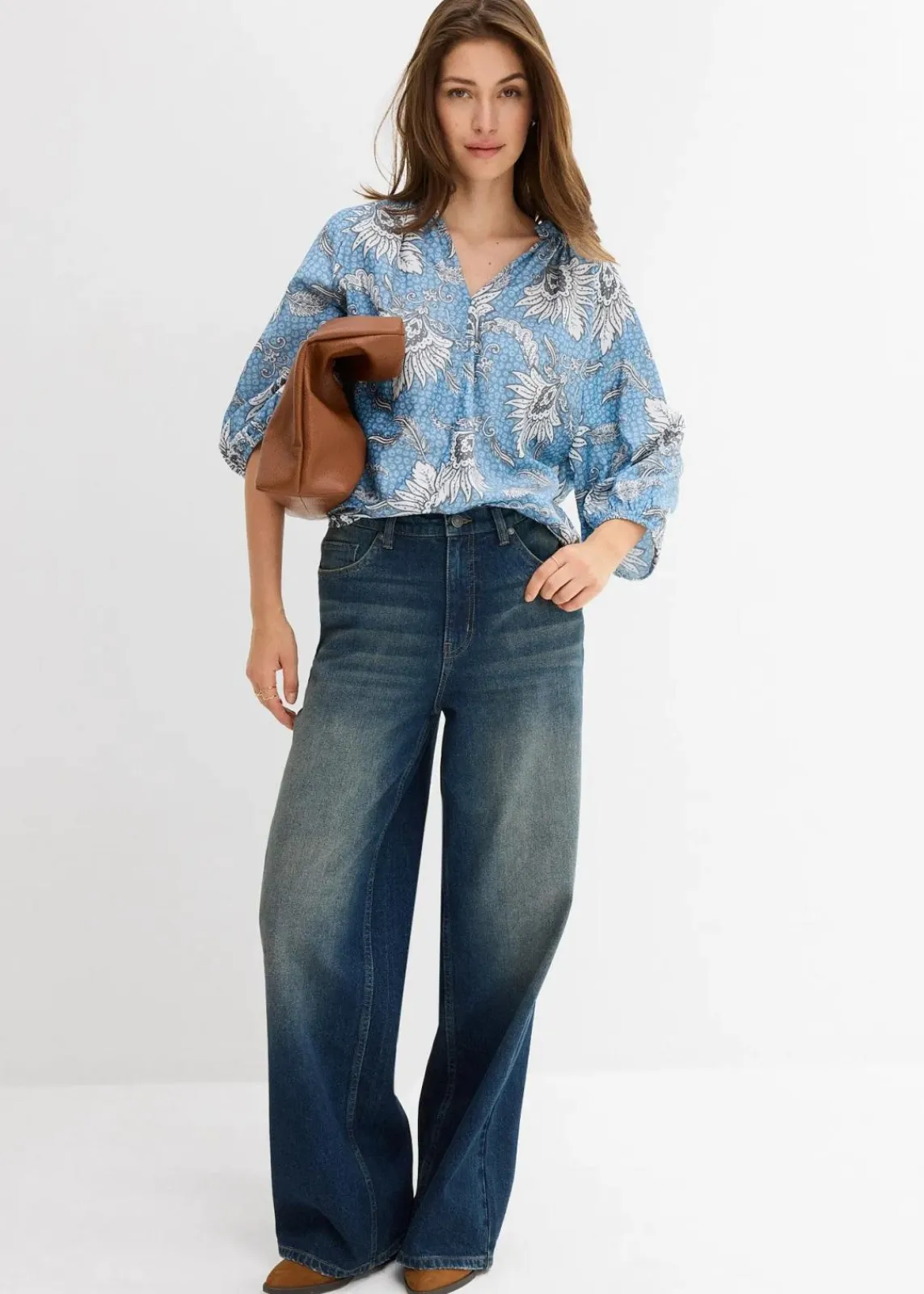 bonprix Bekleidung·Jacken & Mäntel|Blusen & Tuniken^Tunikabluse aus softem Viskose-Mix wellenblau bedruckt