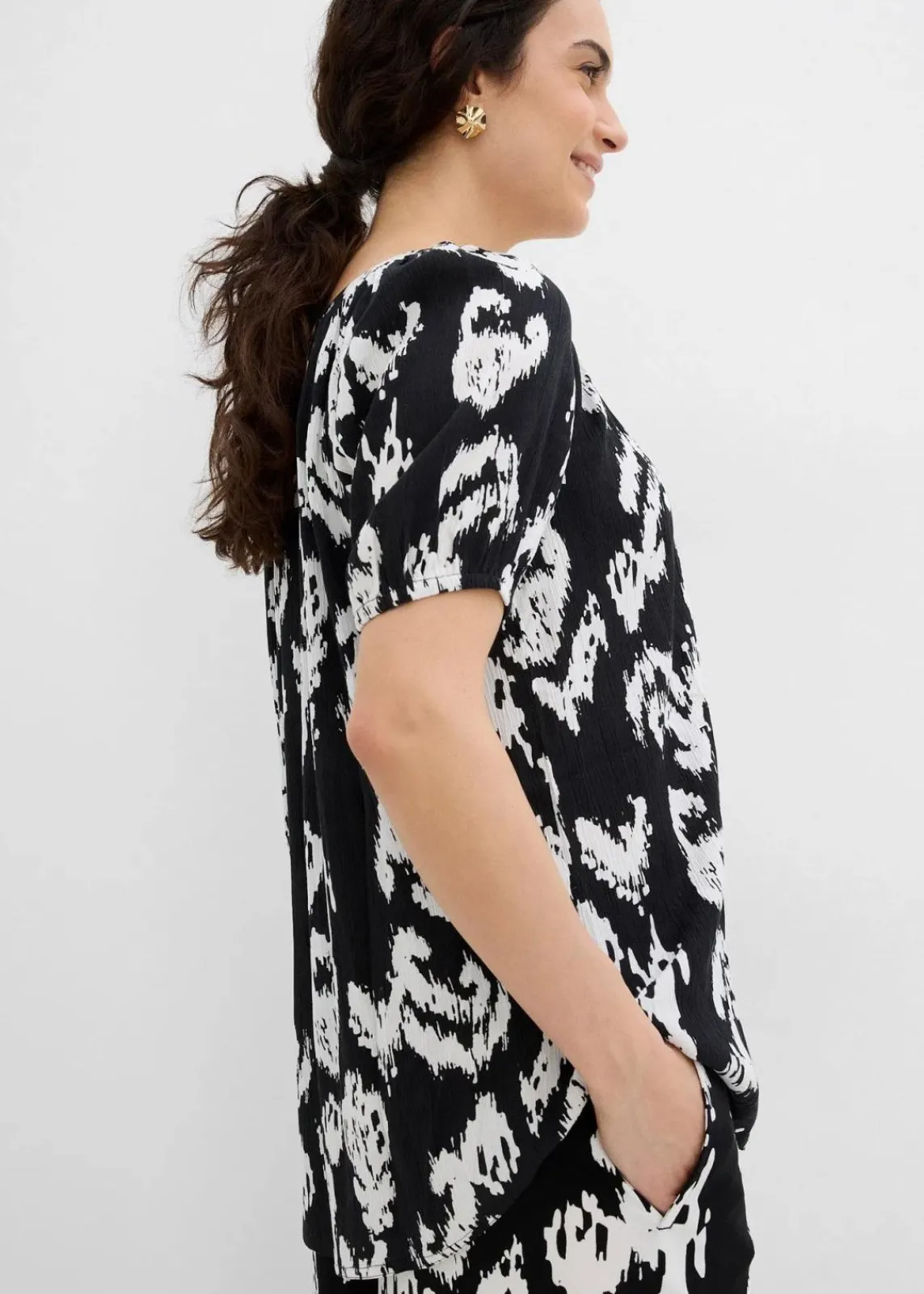 bonprix Blusen & Tuniken|Zweiteiler & Sets^Tunikabluse aus softer Viskose schwarz/wollweiß bedruckt