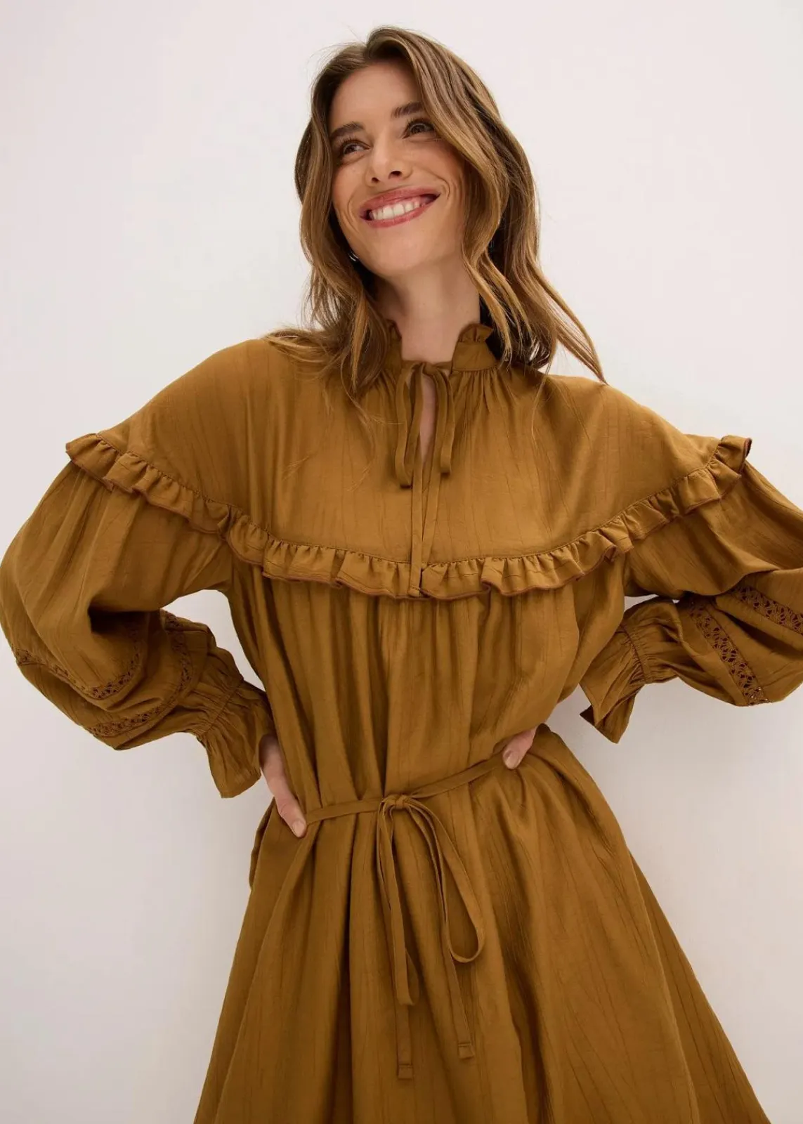 bonprix Bekleidung·Pullover & Strickjacken|Kleider^Tunika-Kleid aus feinem Viskose-Mix cognac braun