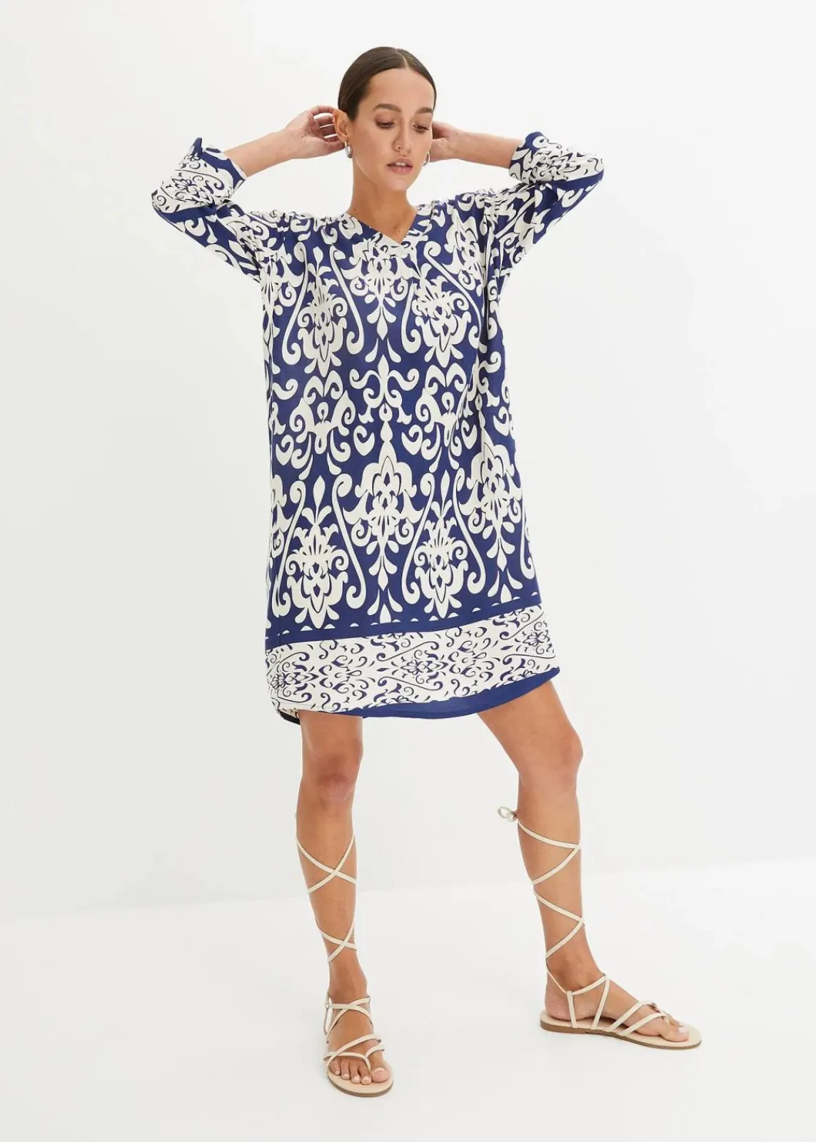 bonprix Bekleidung·Pullover & Strickjacken|Kleider^Tunika-Kleid aus fließender Viskose dunkelblau/creme bedruckt