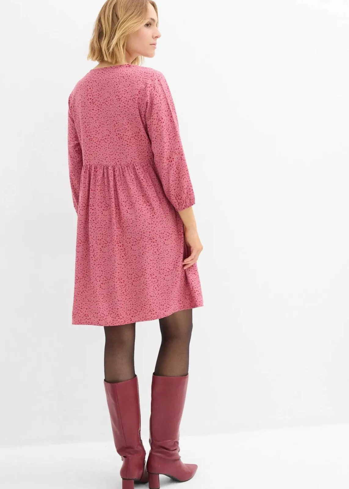 bonprix Bekleidung·Pullover & Strickjacken|Kleider^Tunika-Kleid aus fließender Vikose beerensorbet/abendrot bedruckt