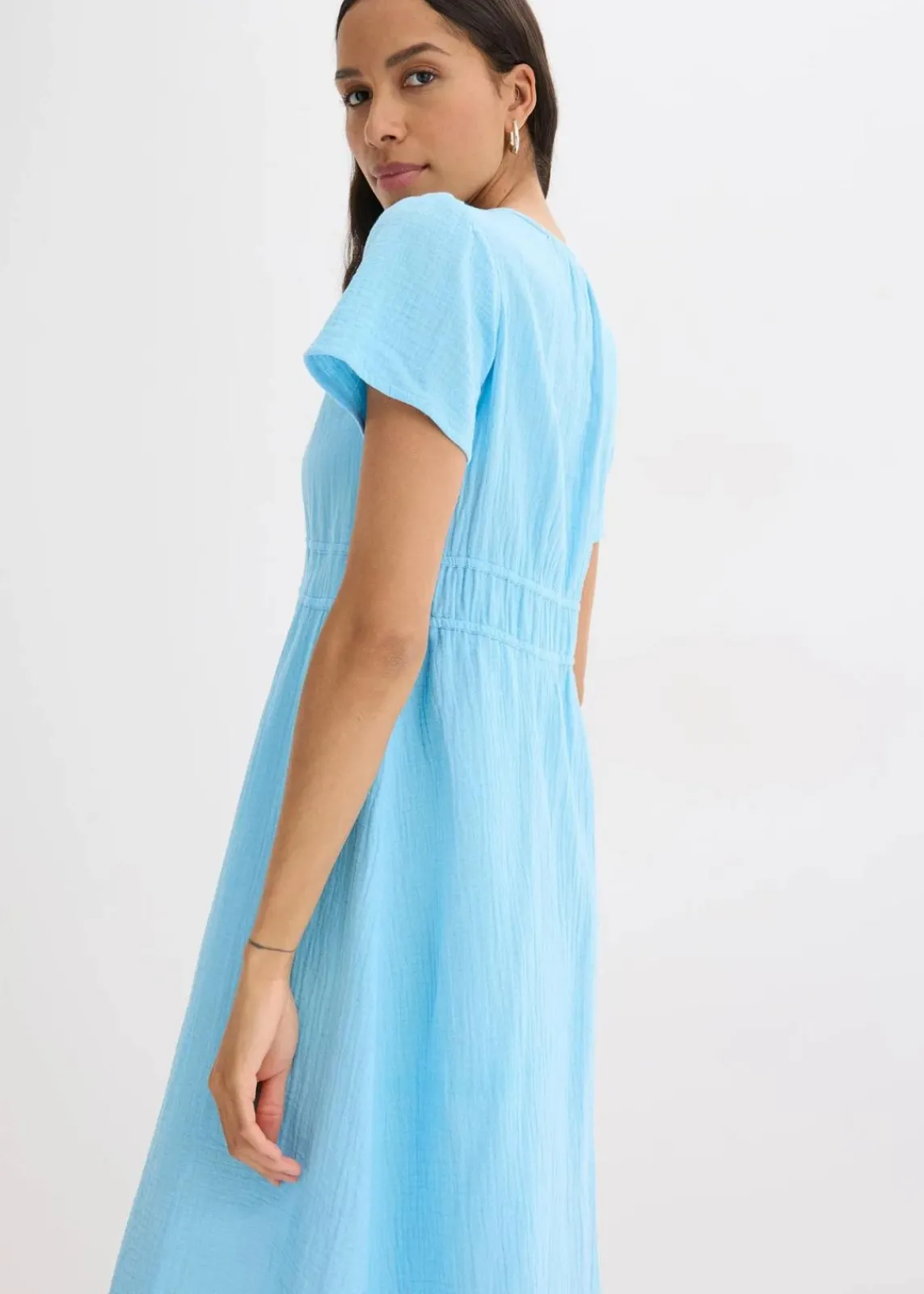 bonprix Kleider|Bekleidung·Pullover & Strickjacken^Tunika-Kleid aus Musselin hellblau