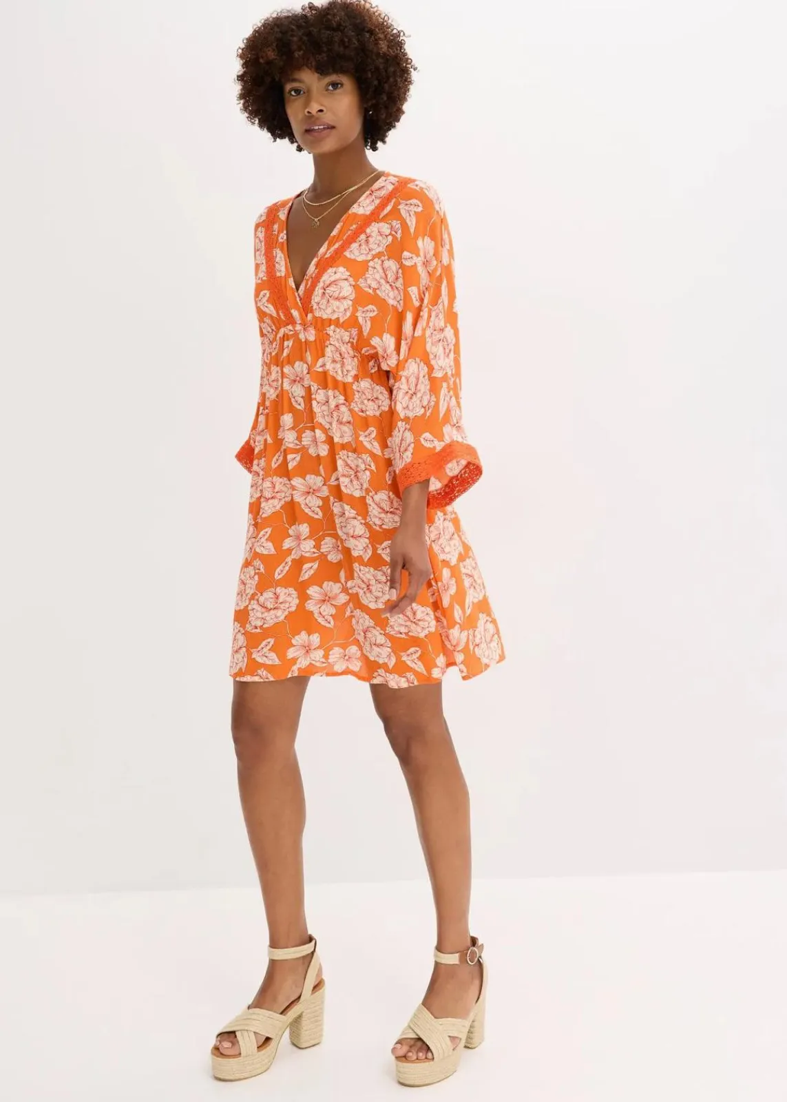 bonprix Bekleidung·Pullover & Strickjacken|Kleider^Tunika-Kleid mit Spitze aus strukturierter Viskose orange floral