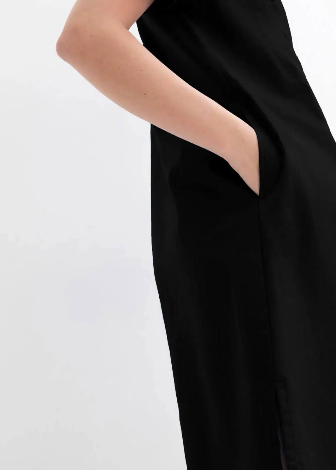 bonprix Kleider|Bekleidung·Pullover & Strickjacken^Tunika-Kleid mit Taschen aus Leinen-Baumwoll-Mix schwarz