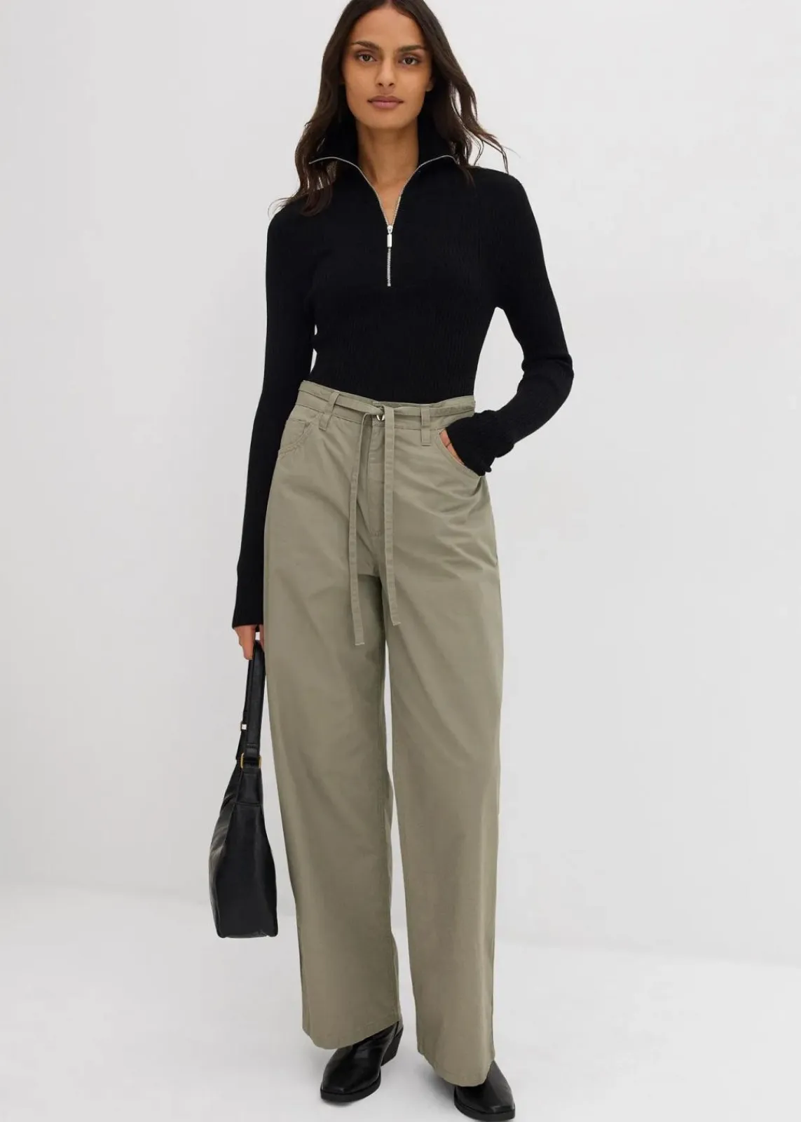 bonprix Bekleidung·Kleider|Hosen^Twillhose aus reiner Baumwolle raucholiv washed