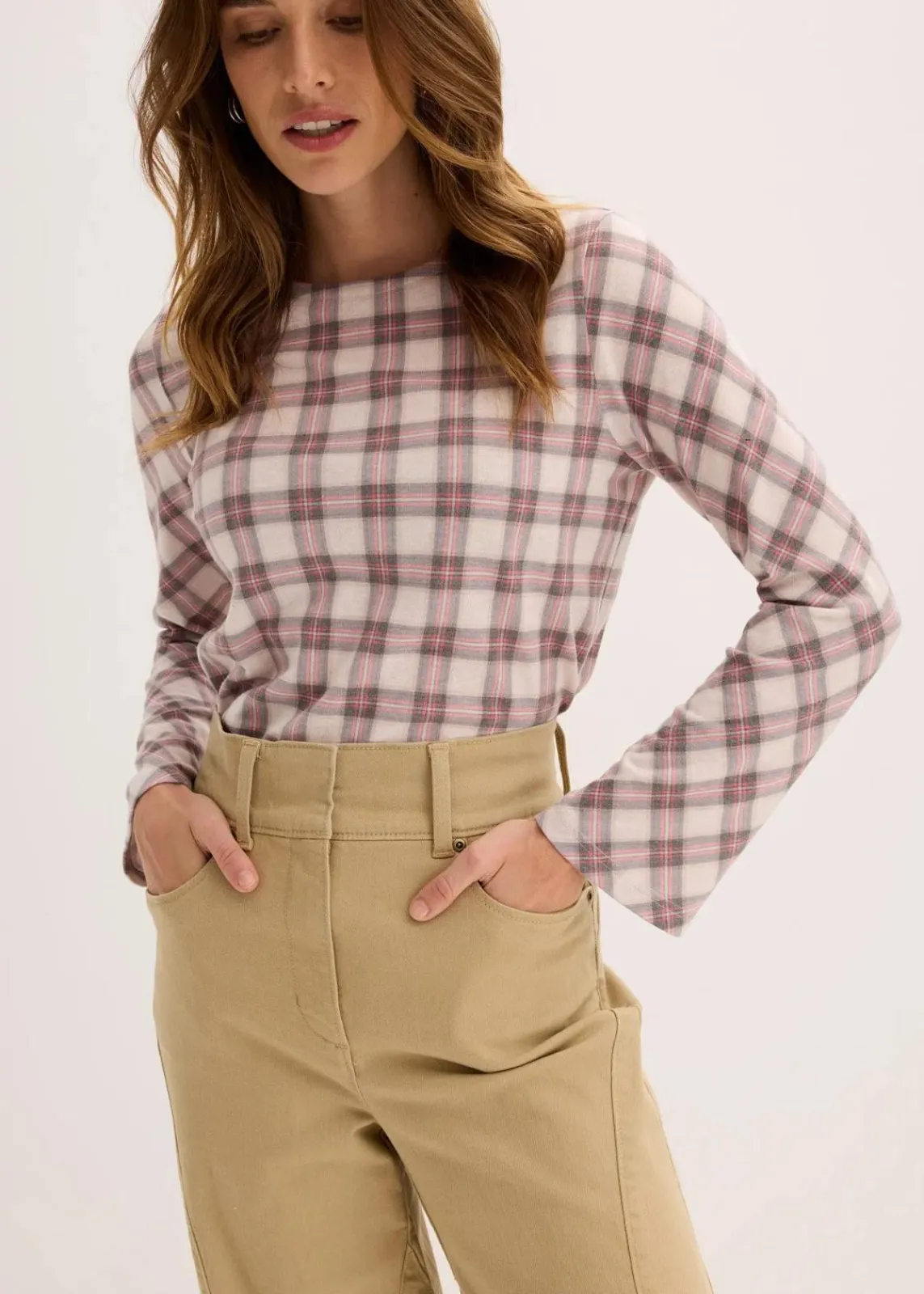 bonprix Bekleidung·Kleider|Hosen^Twillhose mit hohem Bund hellkhaki washed