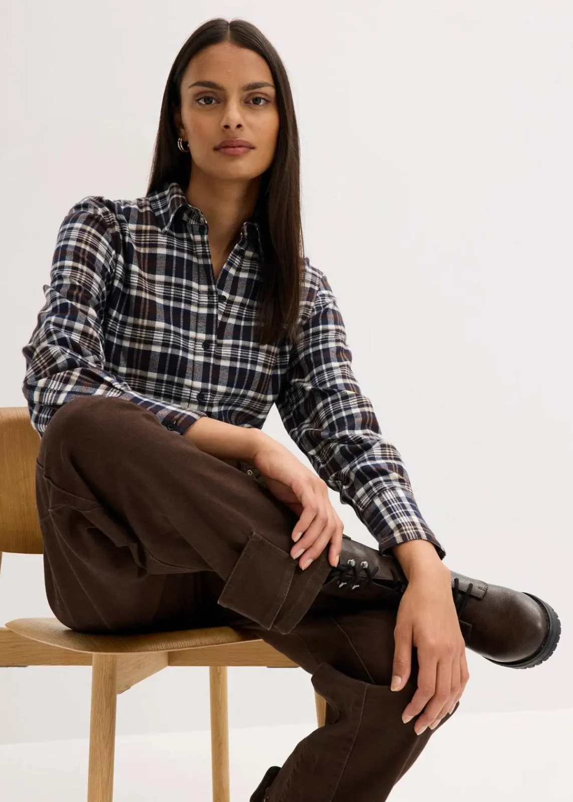 bonprix Hosen|Bekleidung·Kleider^Twillhose mit hohem Bund dunkelbraun washed
