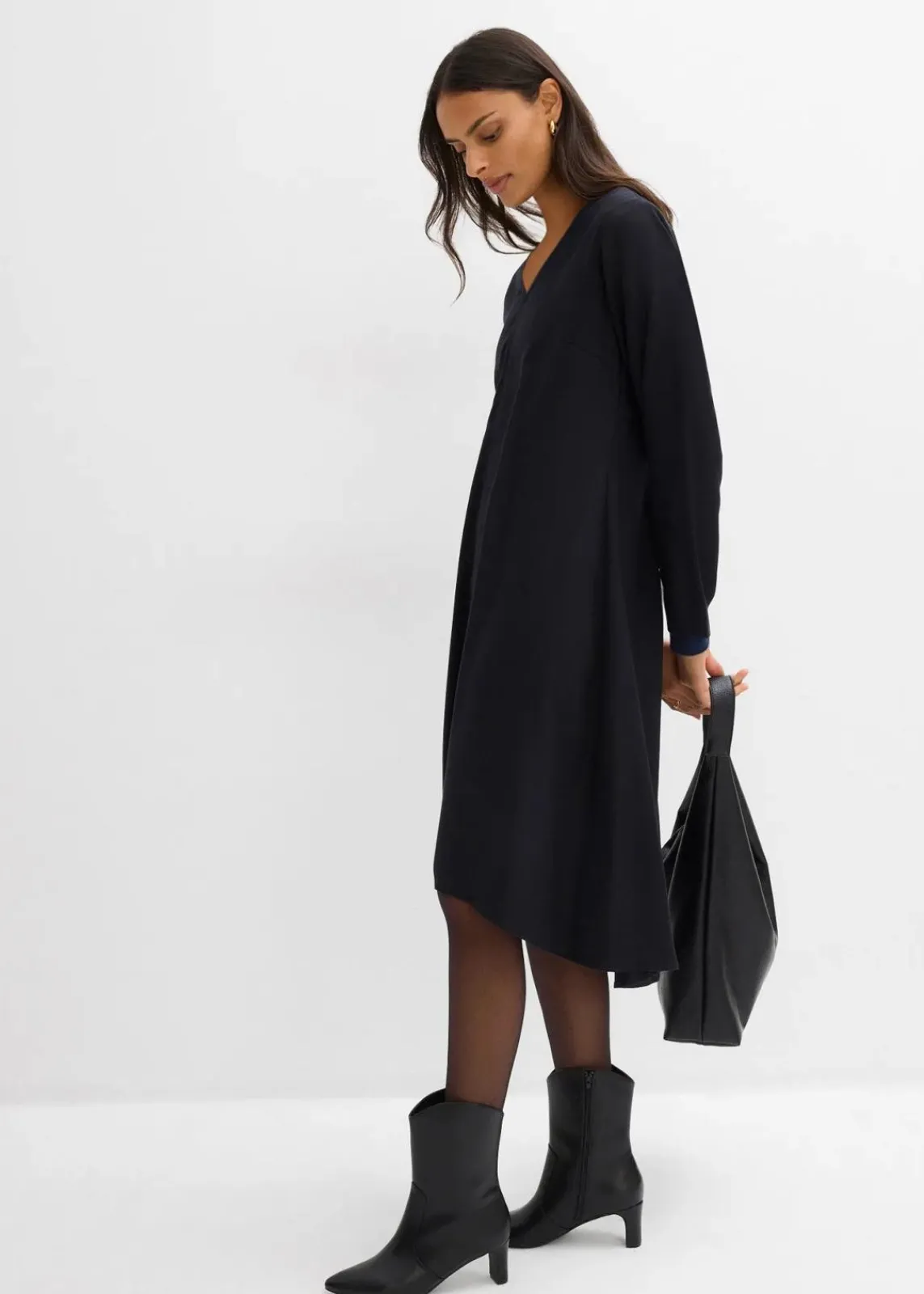 bonprix Bekleidung·Pullover & Strickjacken|Kleider^Twill-Kleid aus fließendem Lyocell schwarz