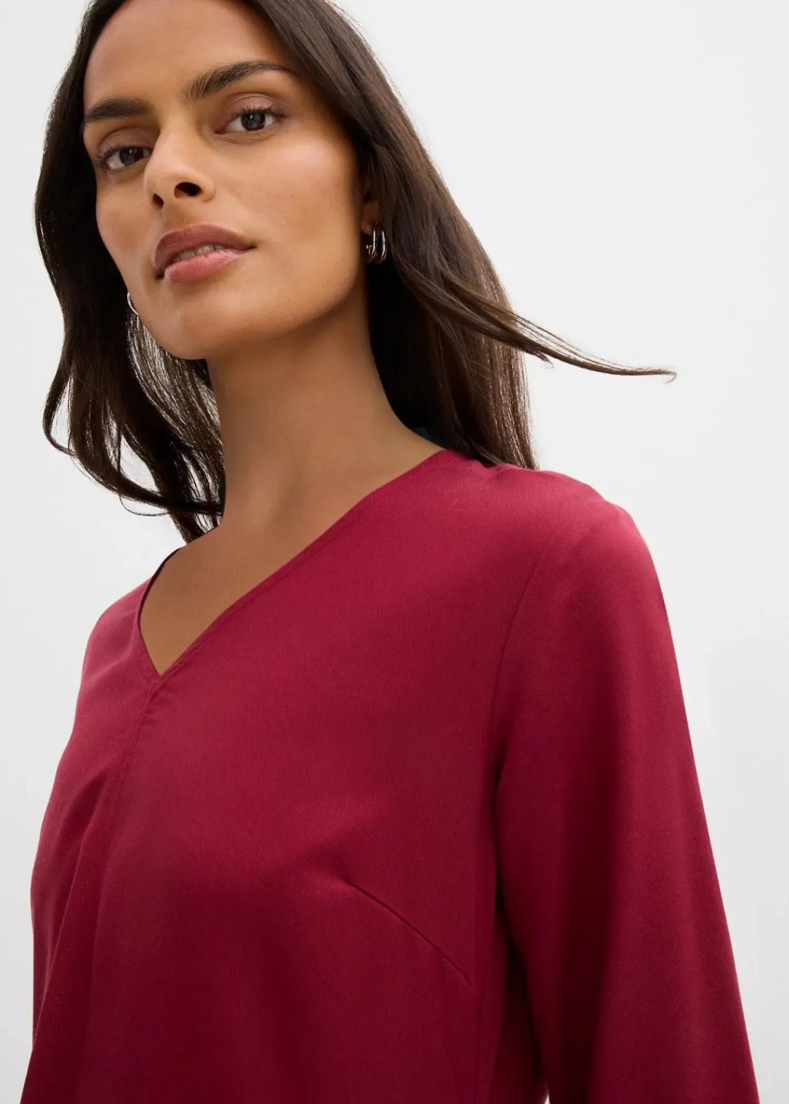 bonprix Kleider|Bekleidung·Pullover & Strickjacken^Twill-Kleid aus fließendem Lyocell pflaumenrot