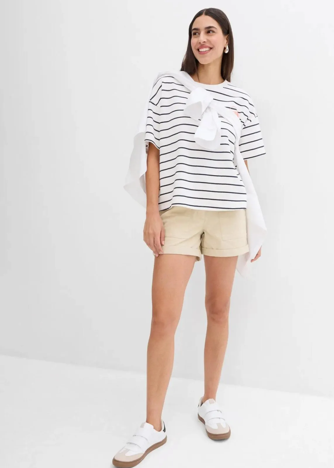 bonprix Hosen|Shorts^Twill-Shorts hellsand