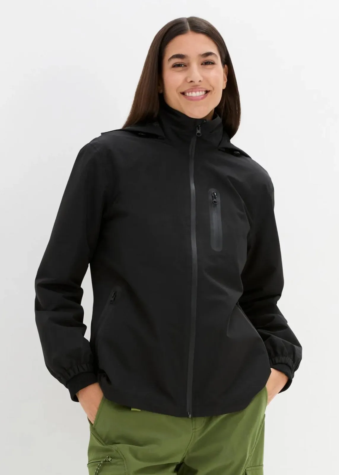 bonprix Bekleidung·Jumpsuits|Bekleidung·Sweat^Ultraleichte Regenjacke schwarz