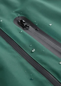 bonprix Jacken & Mäntel|Sportbekleidung^Ultraleichte Regenjacke mattgrün