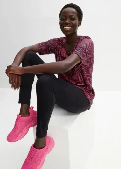 bonprix Sportbekleidung|Hosen^Ultrasofte Sport-Leggings mit seitlichen Taschen, knöchelfrei schwarz