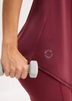 bonprix Bekleidung·Sweat|Nachhaltigere Materialien^Ultrasoftes Funktionsshirt mit Mesheinsatz, schnelltrocknend burgunderrot
