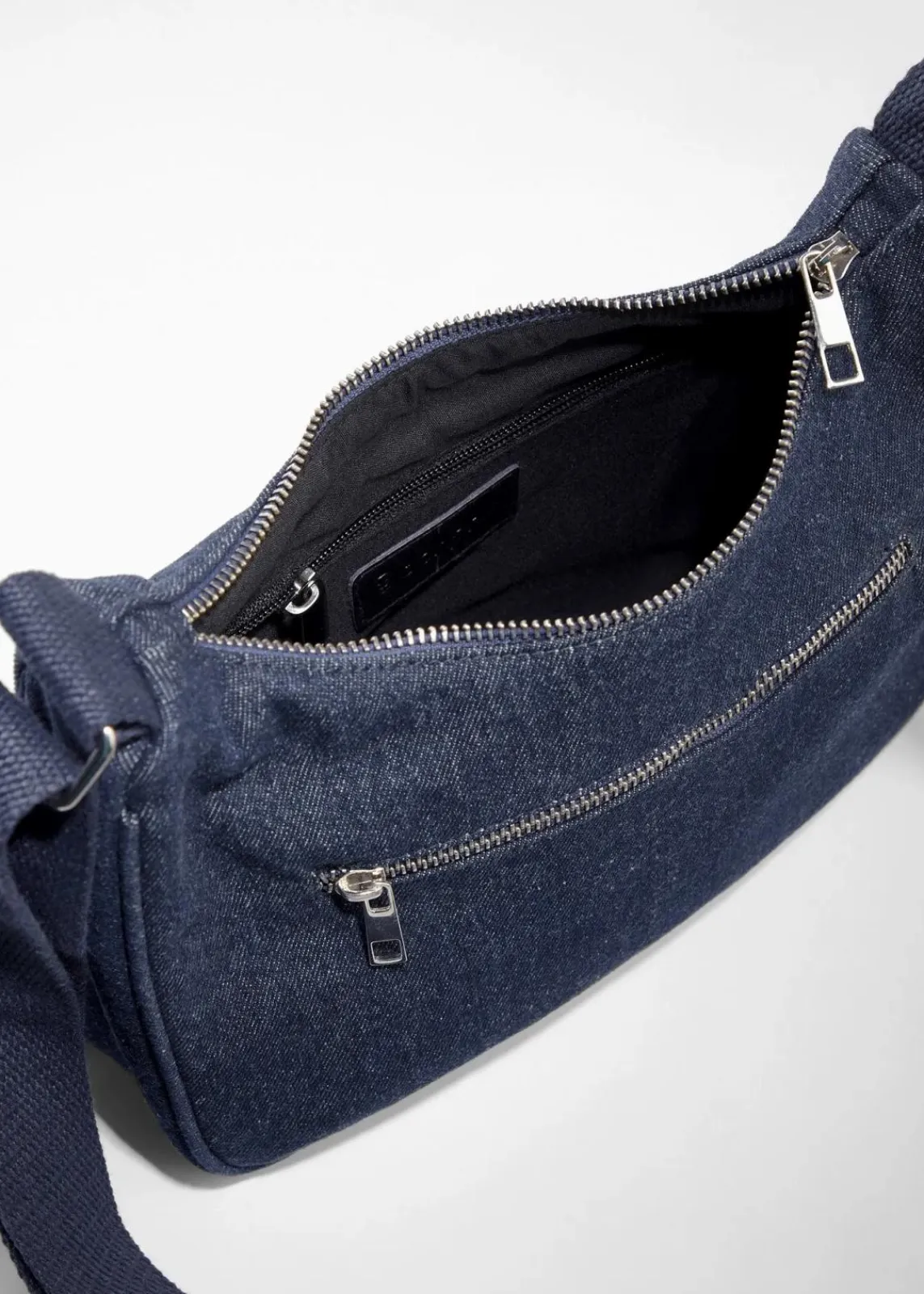 bonprix Taschen^Umhängetasche im Denim Look blau denim