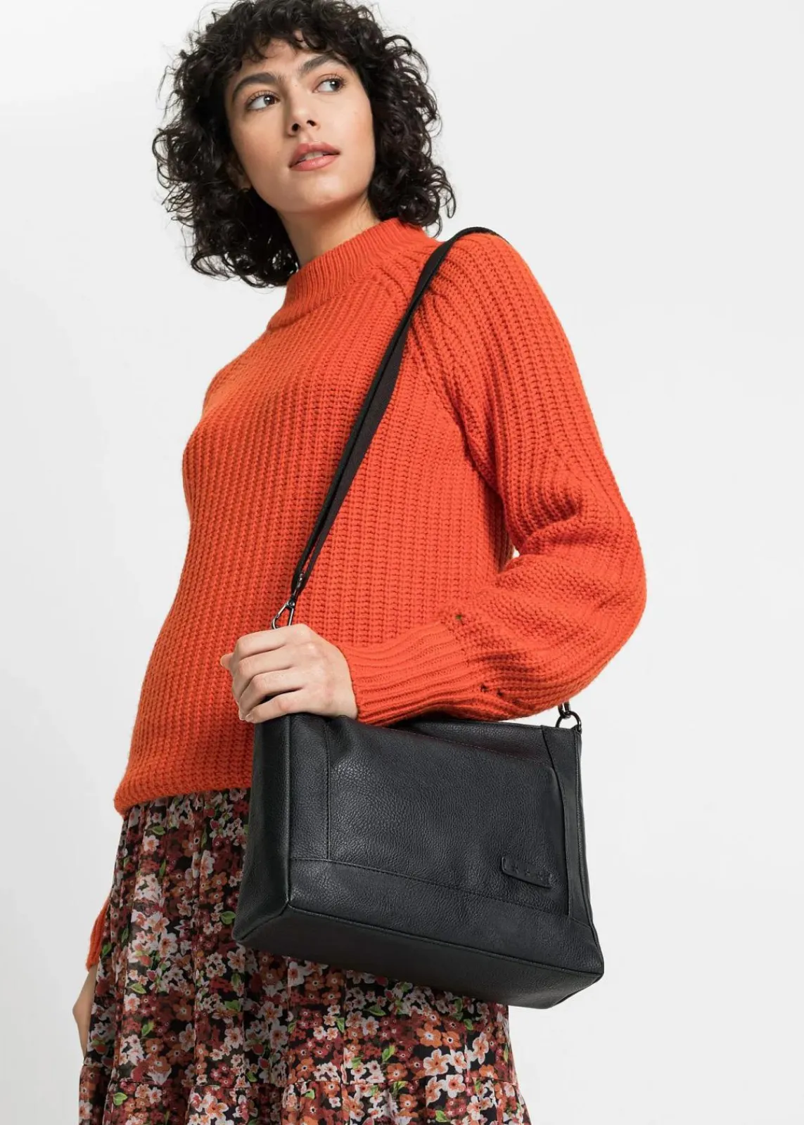 bonprix Taschen^Umhängetasche mit austauschbarem Trageriemen schwarz/weiß twill