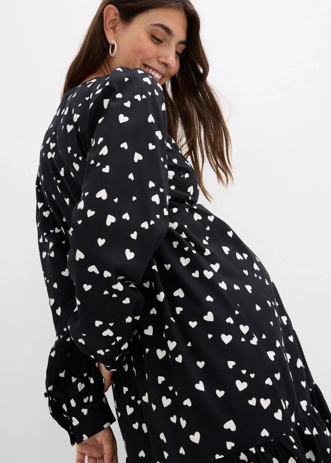bonprix Bekleidung·Blazer|Umstandsmode^Umstands- und Stillblusenkleid mit süßem Herzendruck aus reiner Viskose schwarz/wollweiß bedruckt